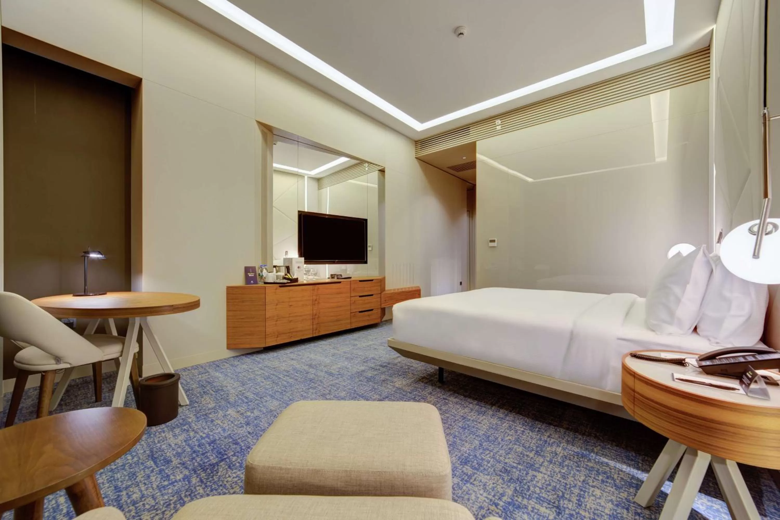 Bed in DoubleTree by Hilton Adana