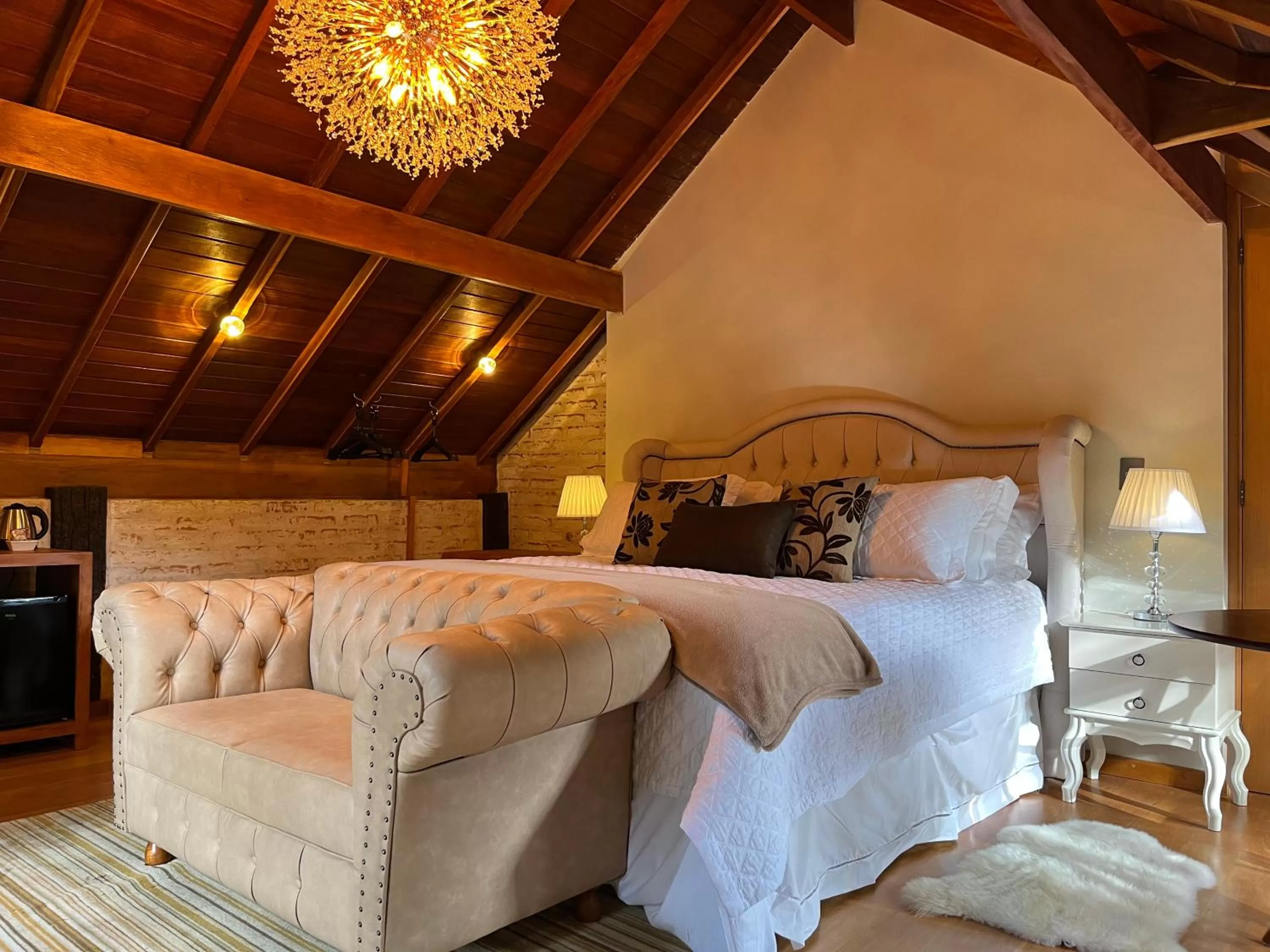 Photo of the whole room, Bed in Pousada Dona Bendita