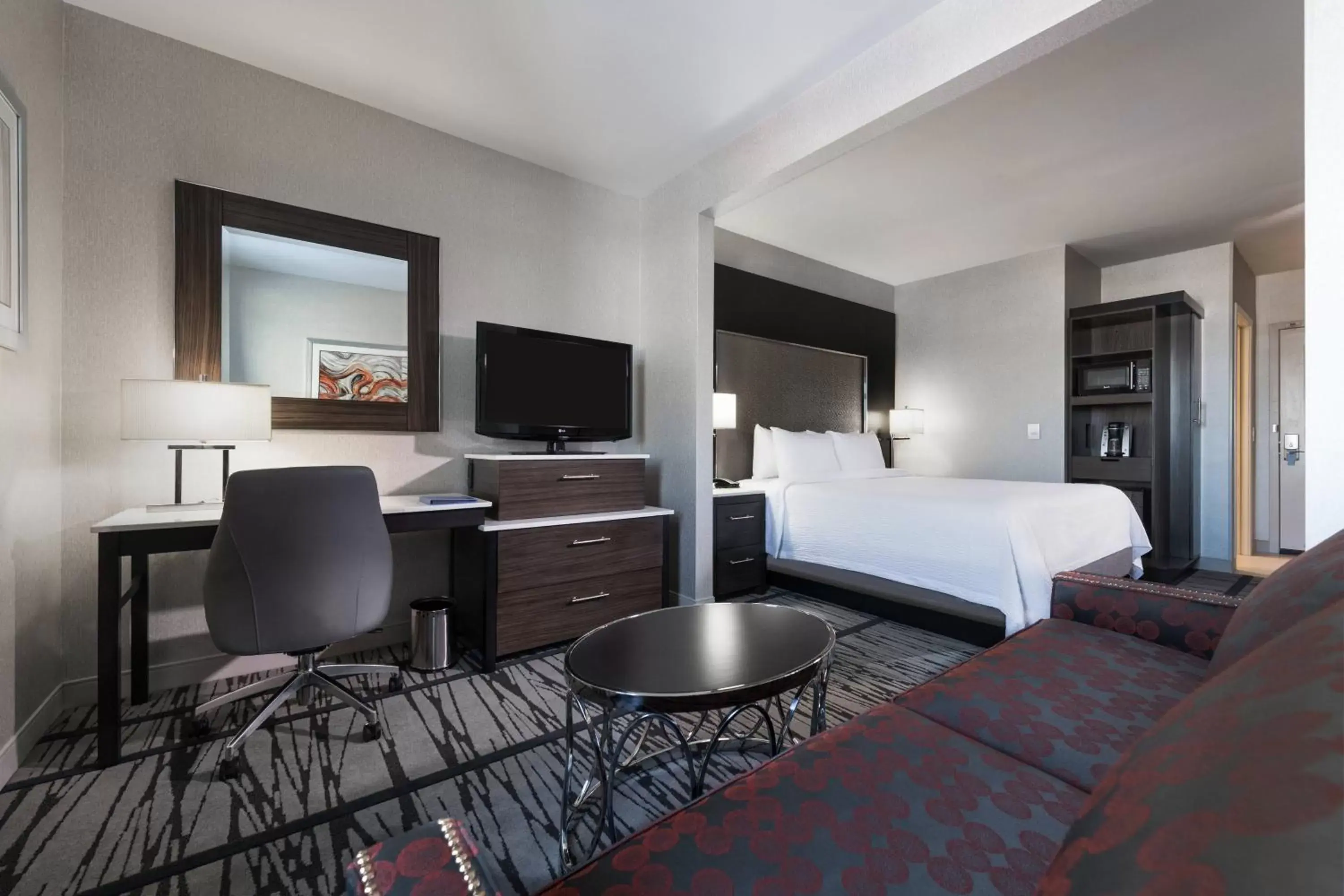 Living room in Fairfield Inn & Suites by Marriott Boston Cambridge
