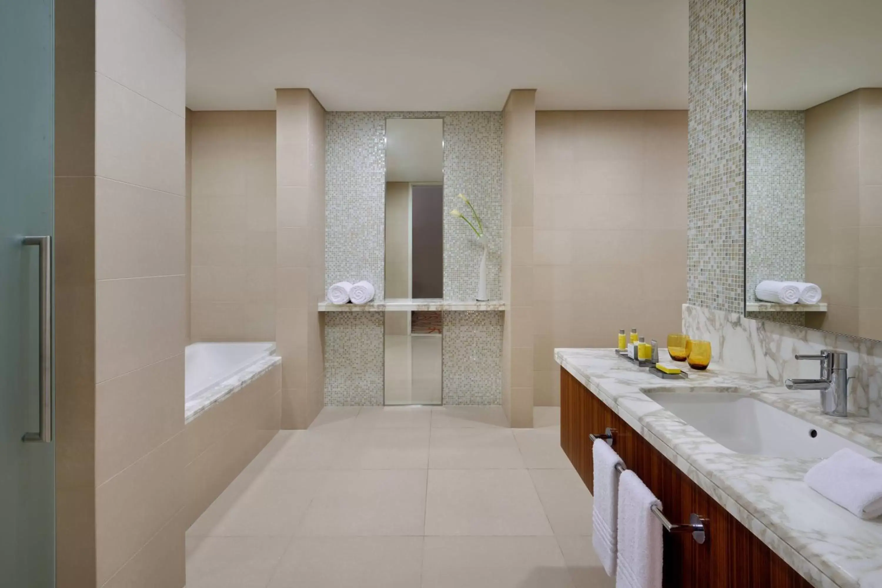 Bathroom in Marriott Hotel Downtown Abu Dhabi