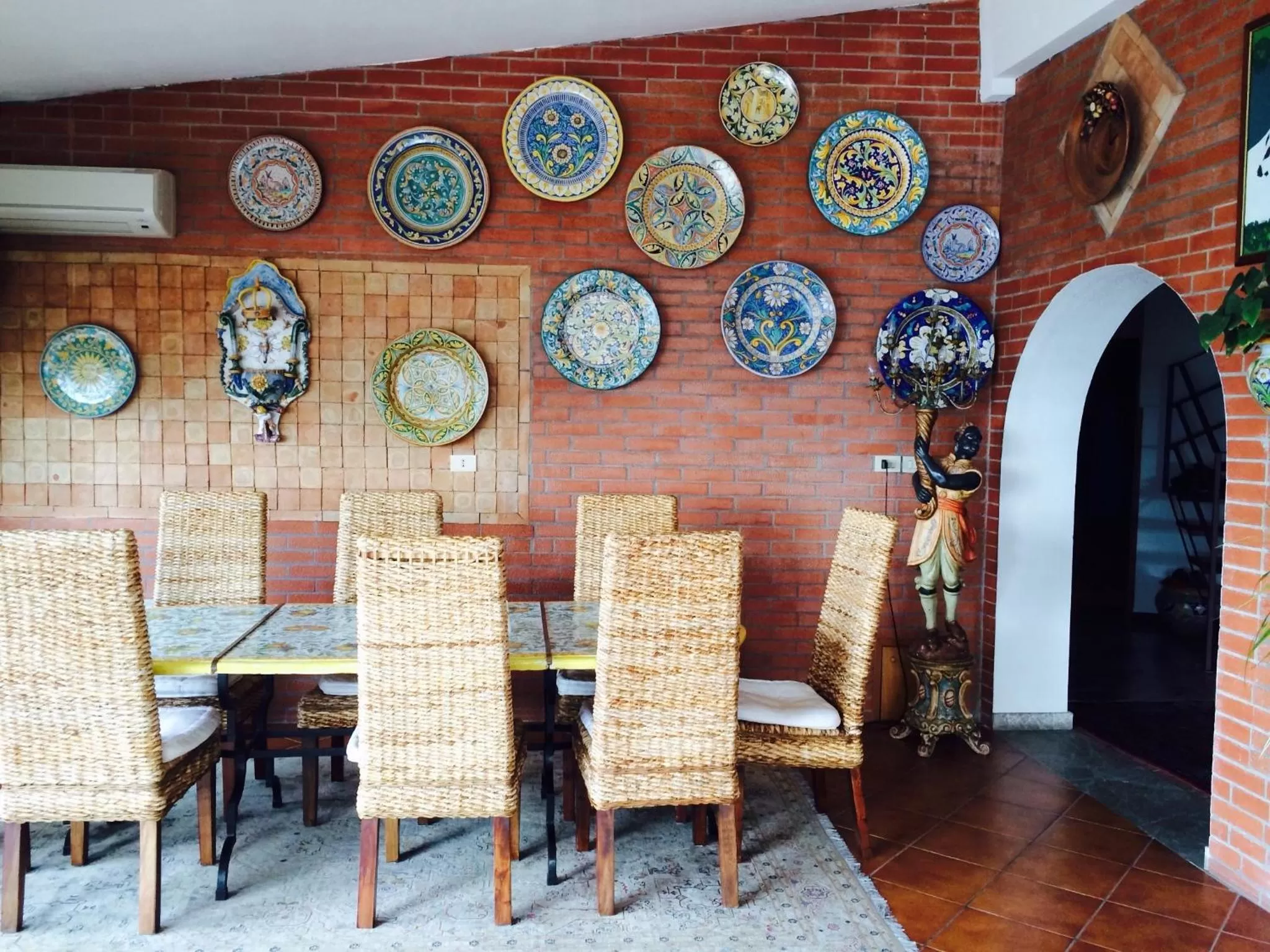 Dining area in B&B Martina