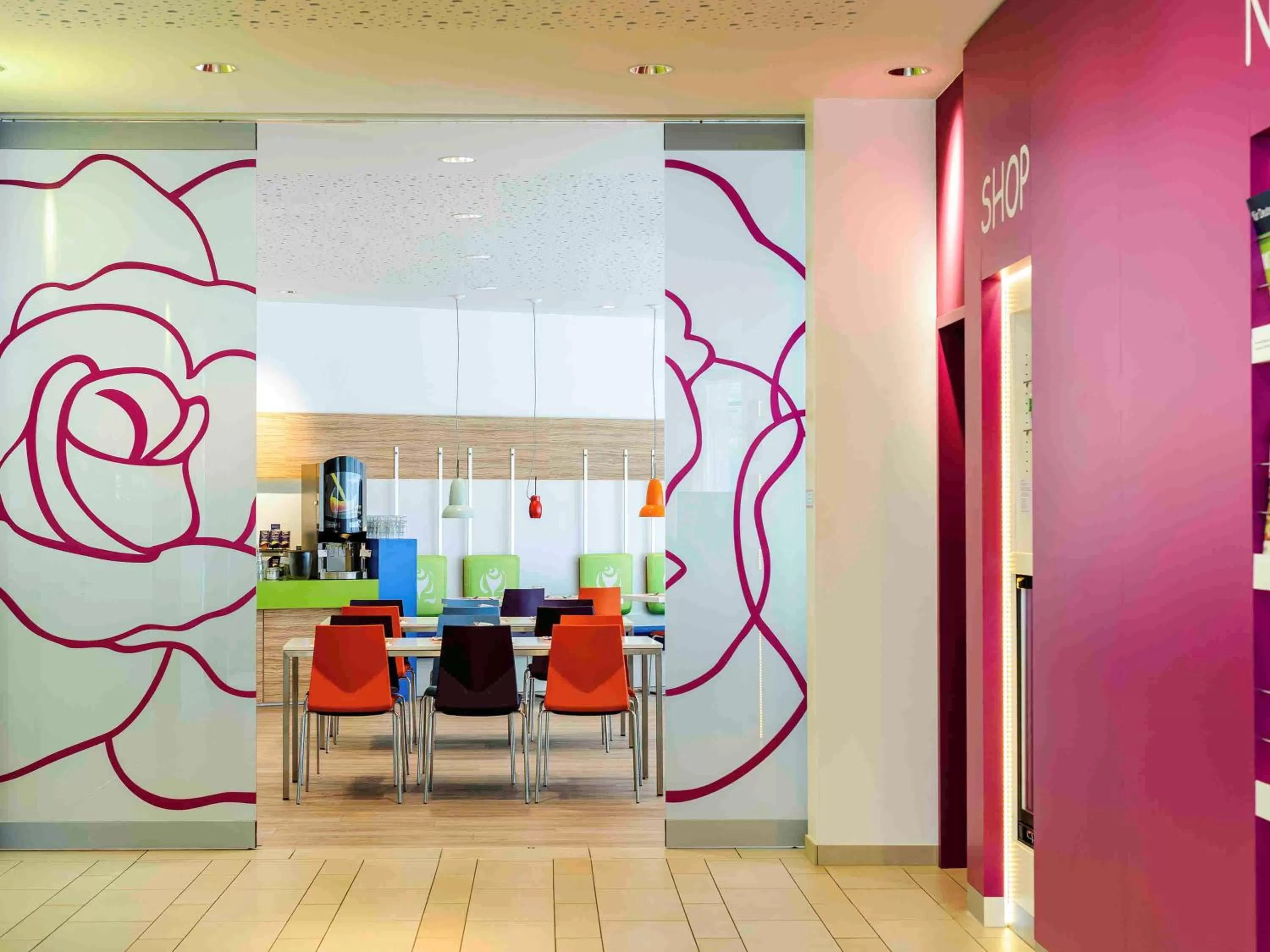 Restaurant/places to eat in Ibis Styles Hildesheim