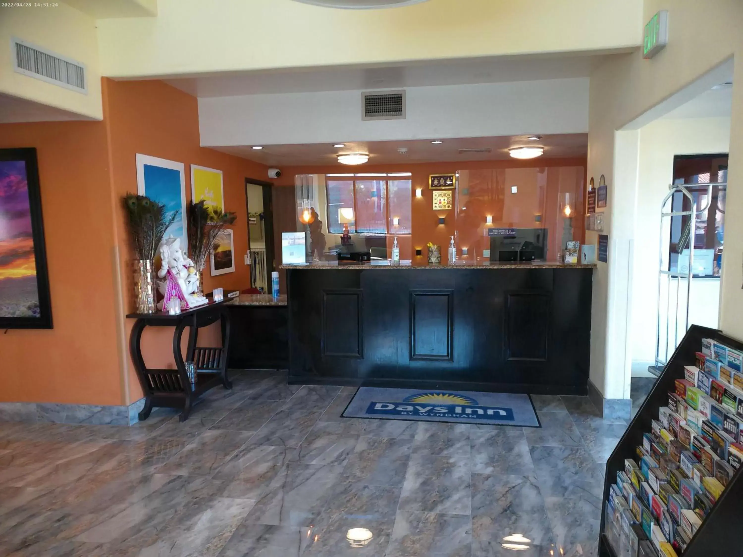 Lobby or reception, Lobby/Reception in Days Inn & Suites by Wyndham Tucson/Marana