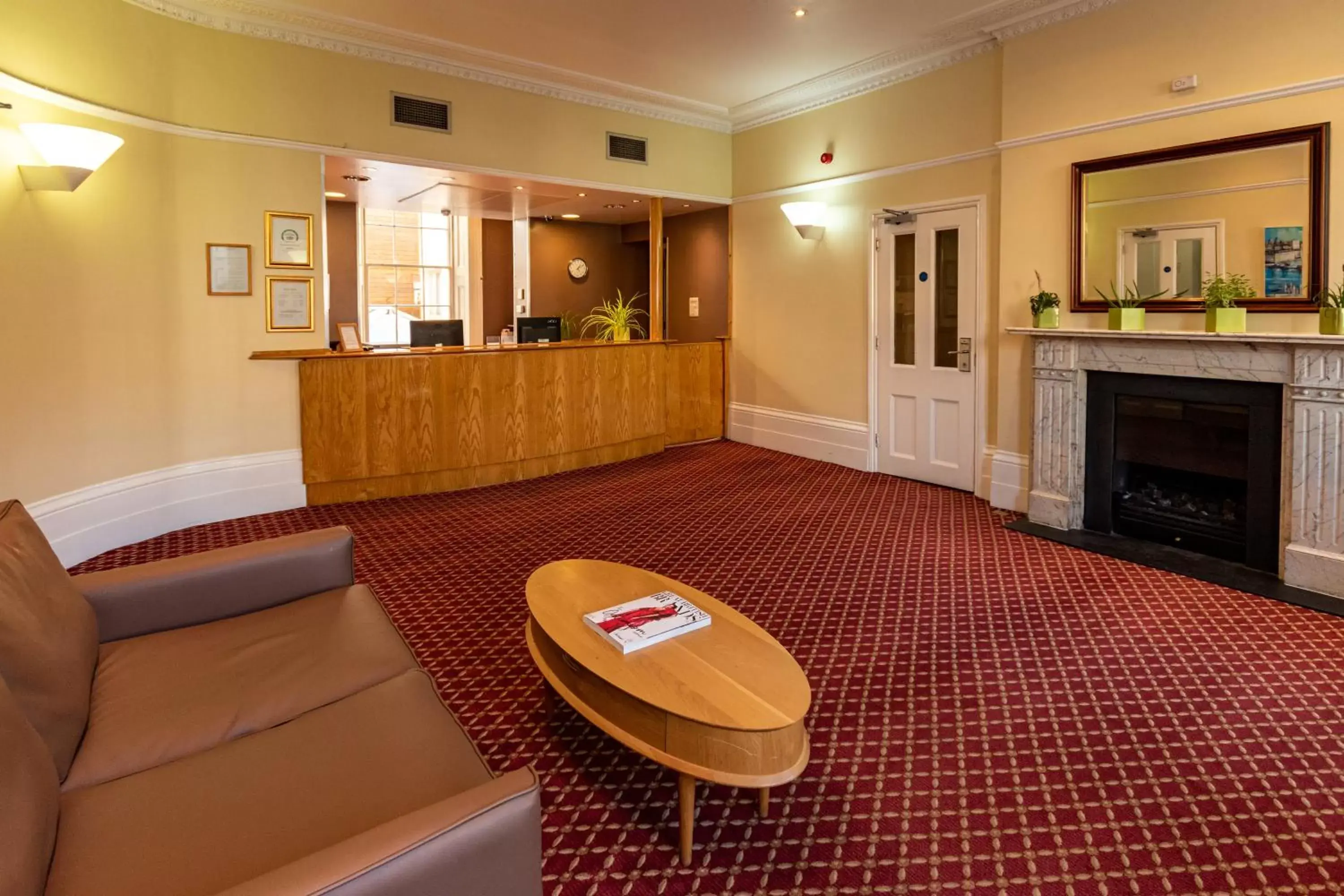 Lobby or reception, Lobby/Reception in The Darlington Hyde Park