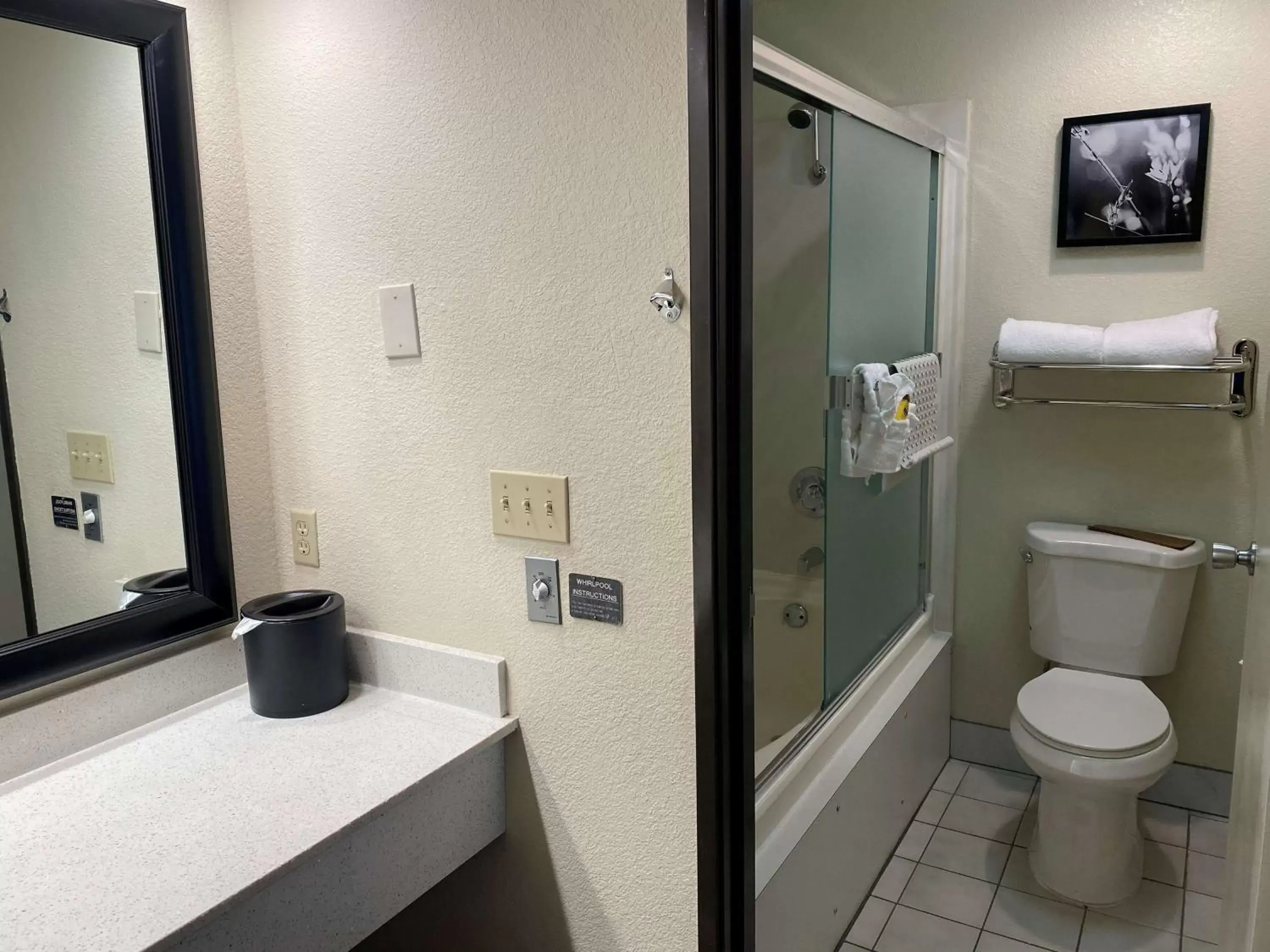 Bathroom in Best Western PLUS Inn of Hayward