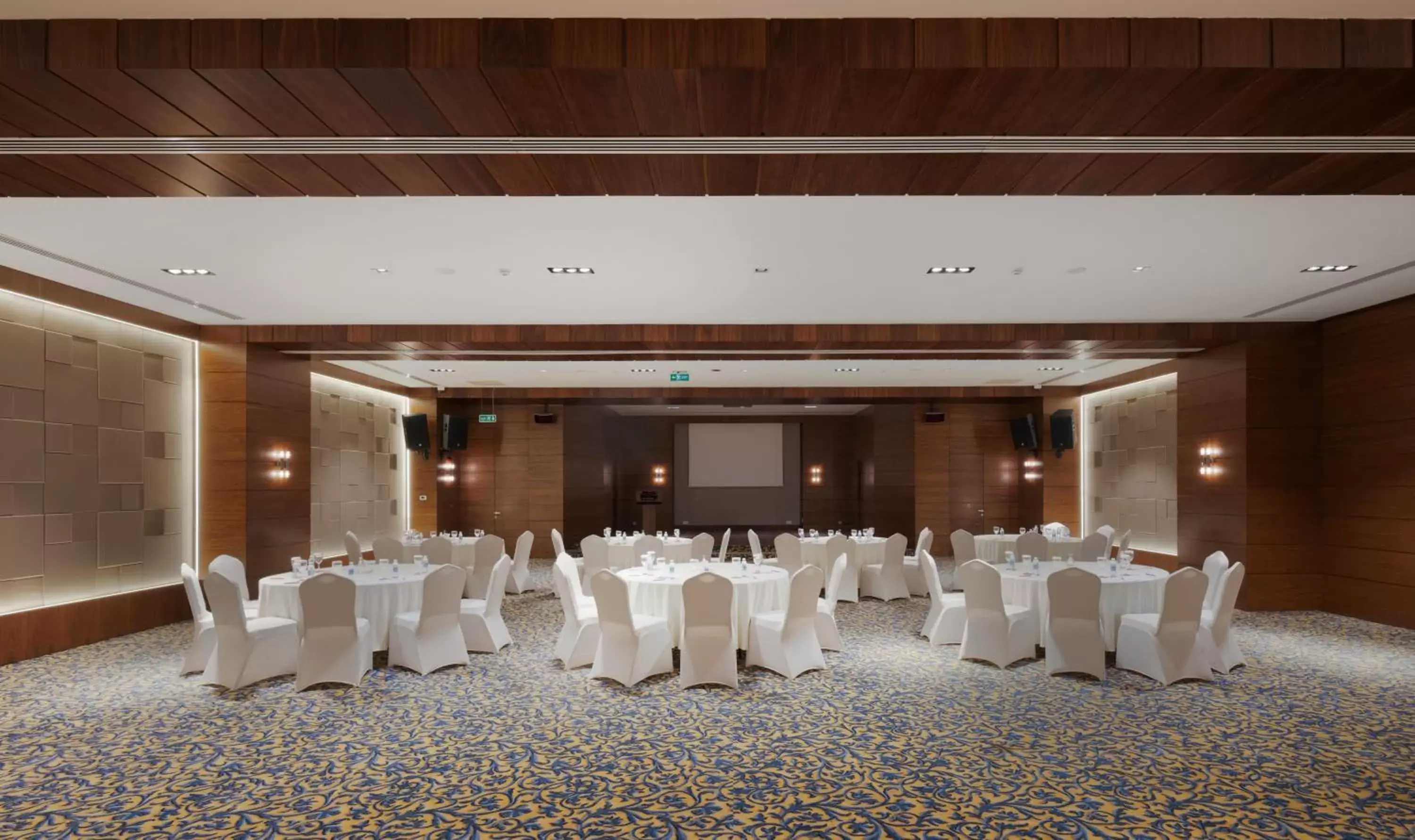 Banquet/Function facilities, Banquet Facilities in Ramada by Wyndham Erbil Gulan Street