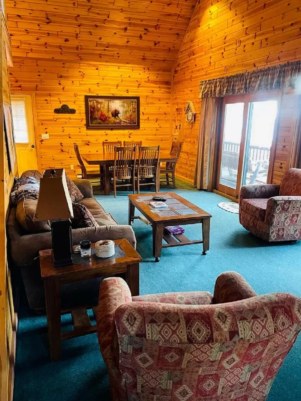 Living room, Seating Area in Drummond Island Resort & Conference Center