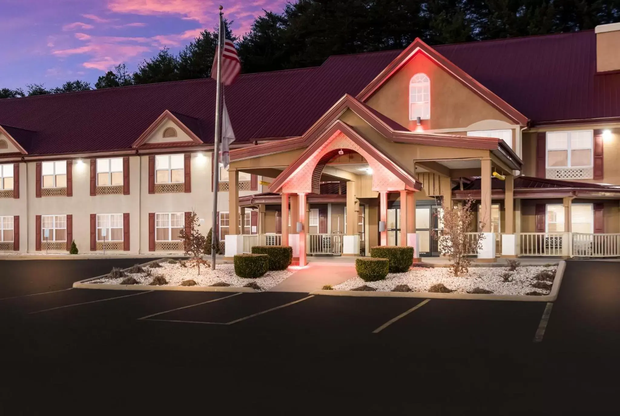 Property Building in Red Roof Inn & Suites Corbin