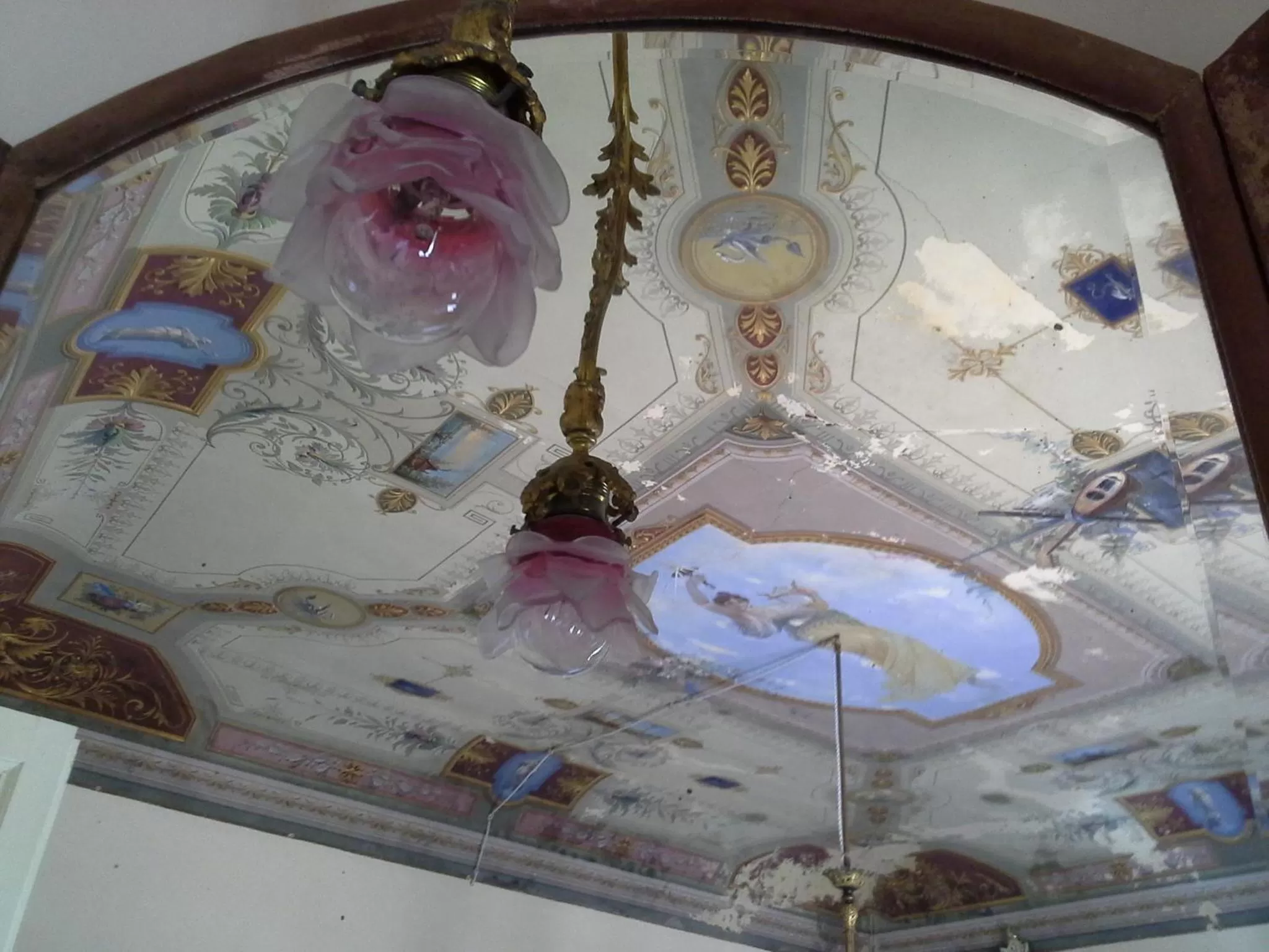 Decorative detail in Alloggio della Posta Vecchia