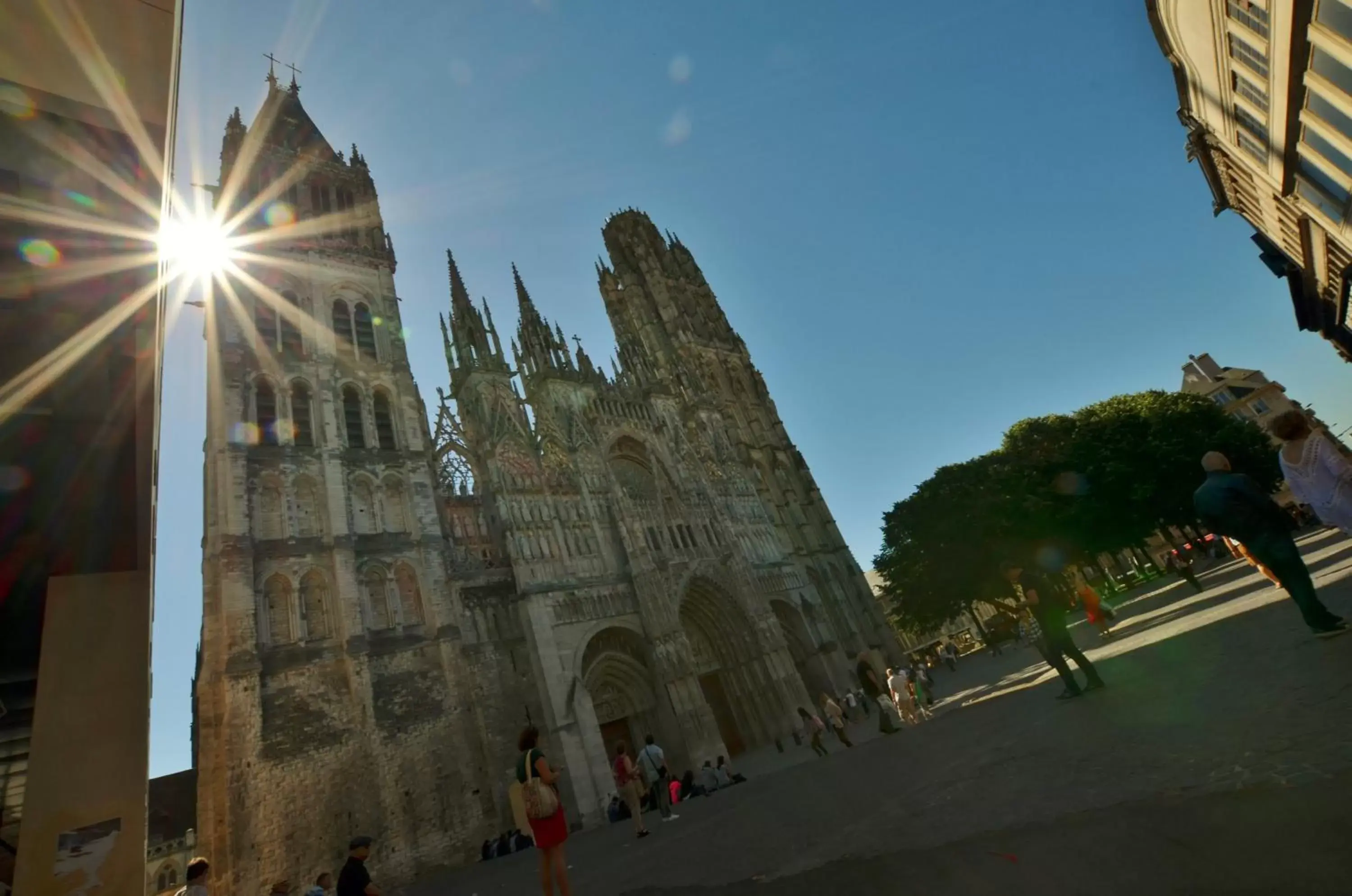 Nearby landmark in Holiday Inn Express - Rouen Centre - Rive Gauche, an IHG Hotel