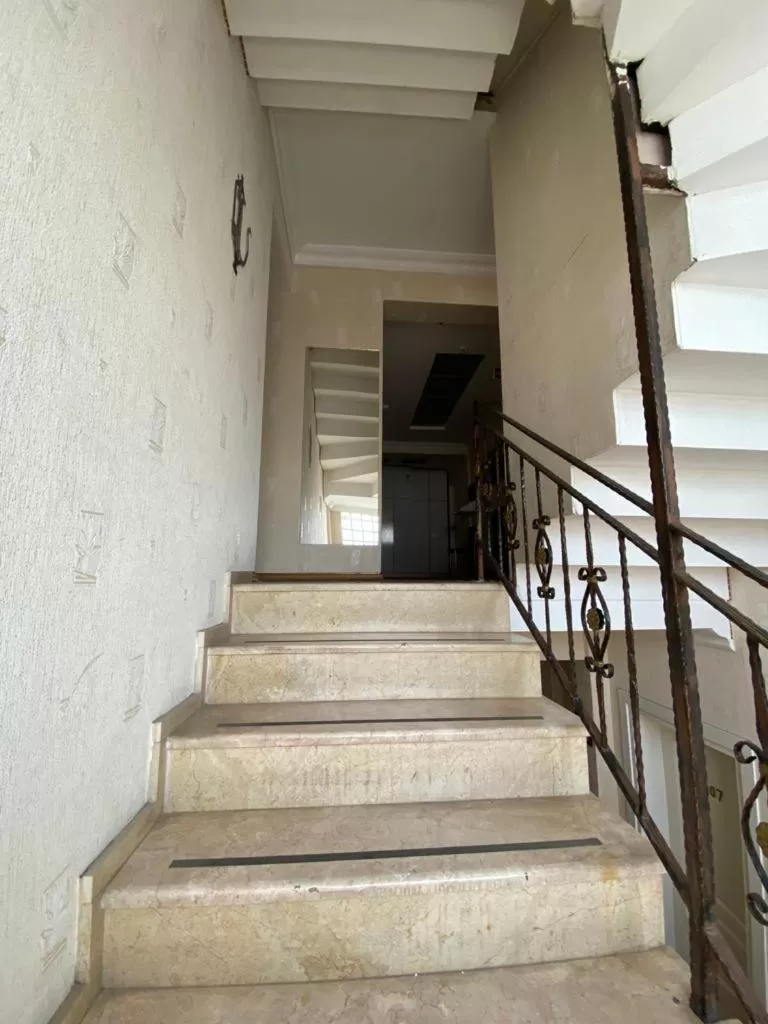 Decorative detail in Sakran Hotel