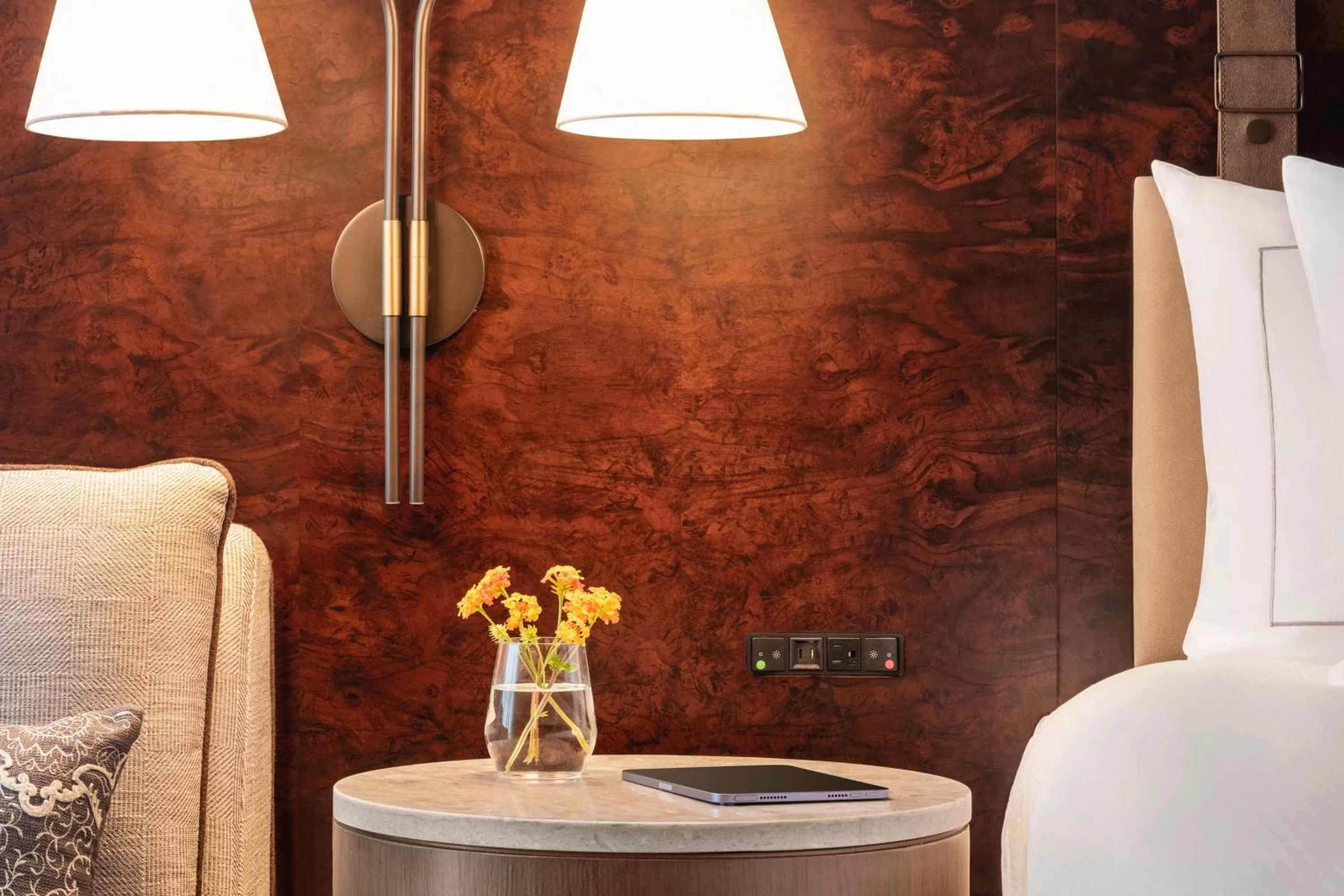 Bed in Doubletree By Hilton Abilene Downtown Convention Center