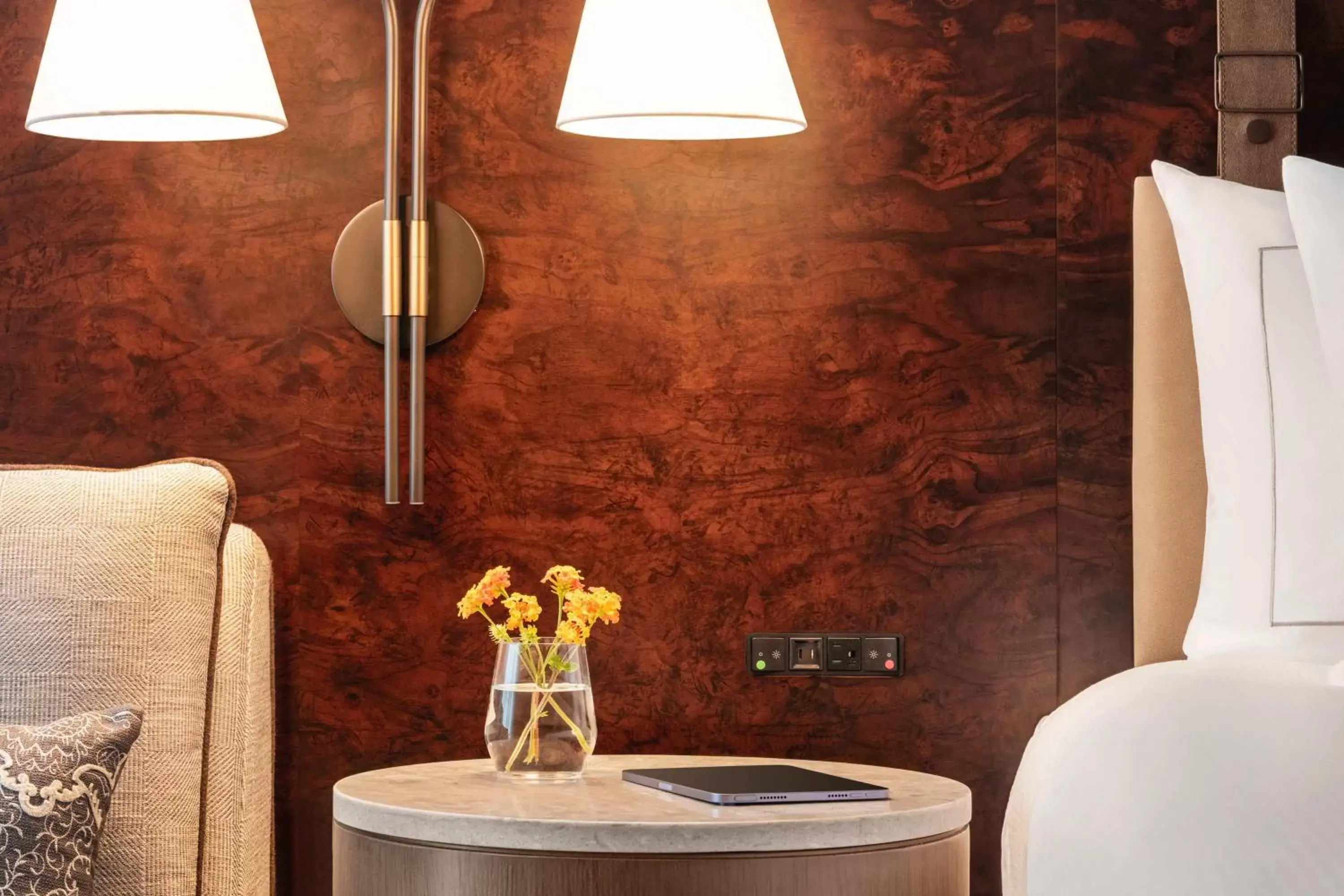 Bed in Doubletree By Hilton Abilene Downtown Convention Center Bed in Doubletree By Hilton Abilene Downtown Convention Center