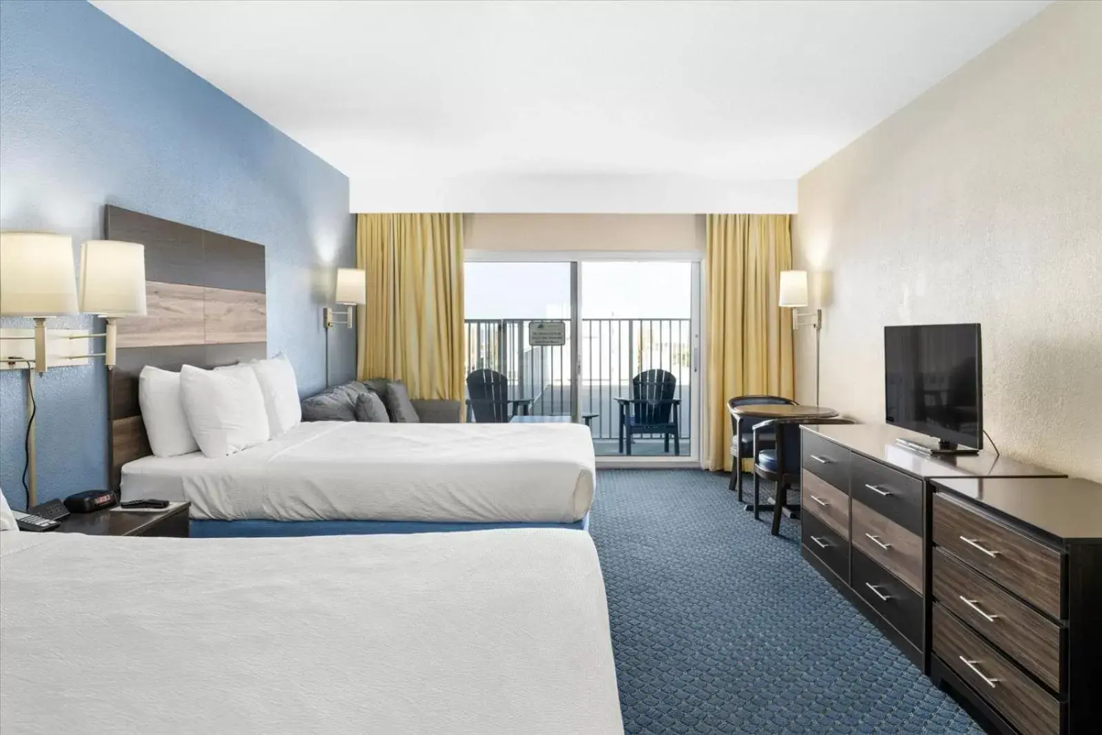 Standard Patio Room in Carousel Resort Hotel and Condominiums Standard Patio Room in Carousel Resort Hotel and Condominiums