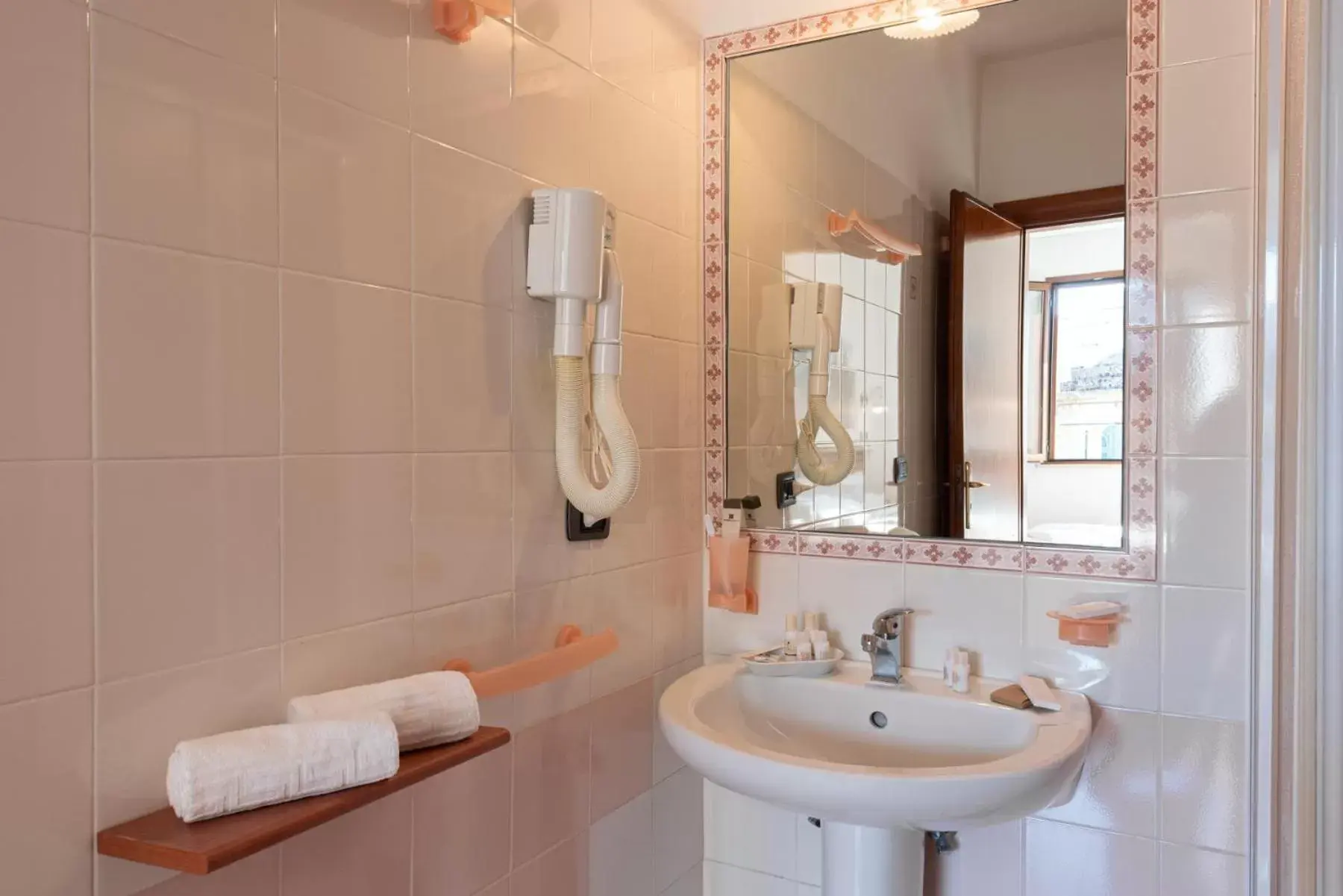 Bathroom in Relais Casina Copini