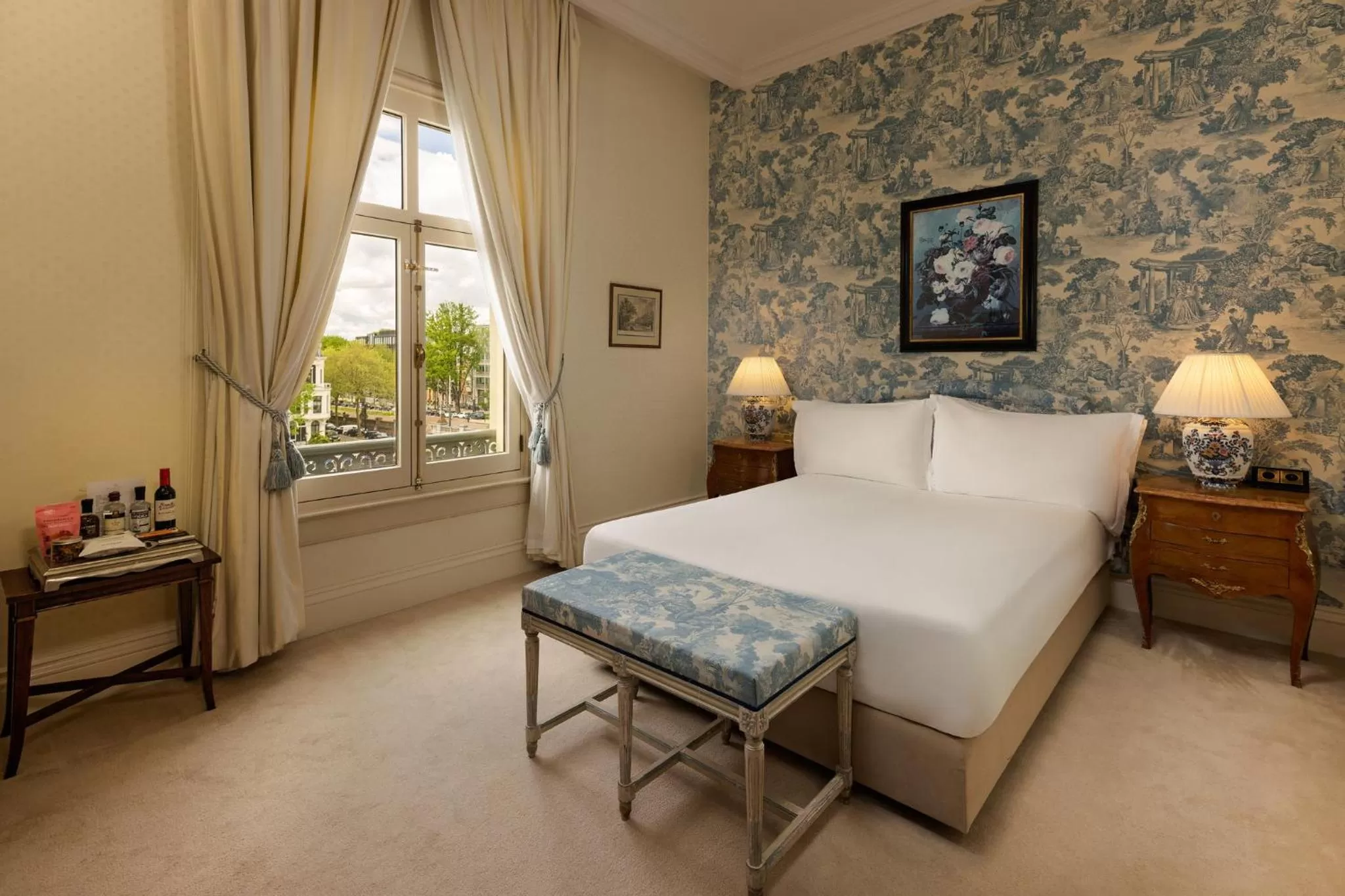 Photo of the whole room, Bed in InterContinental Amstel Amsterdam by IHG