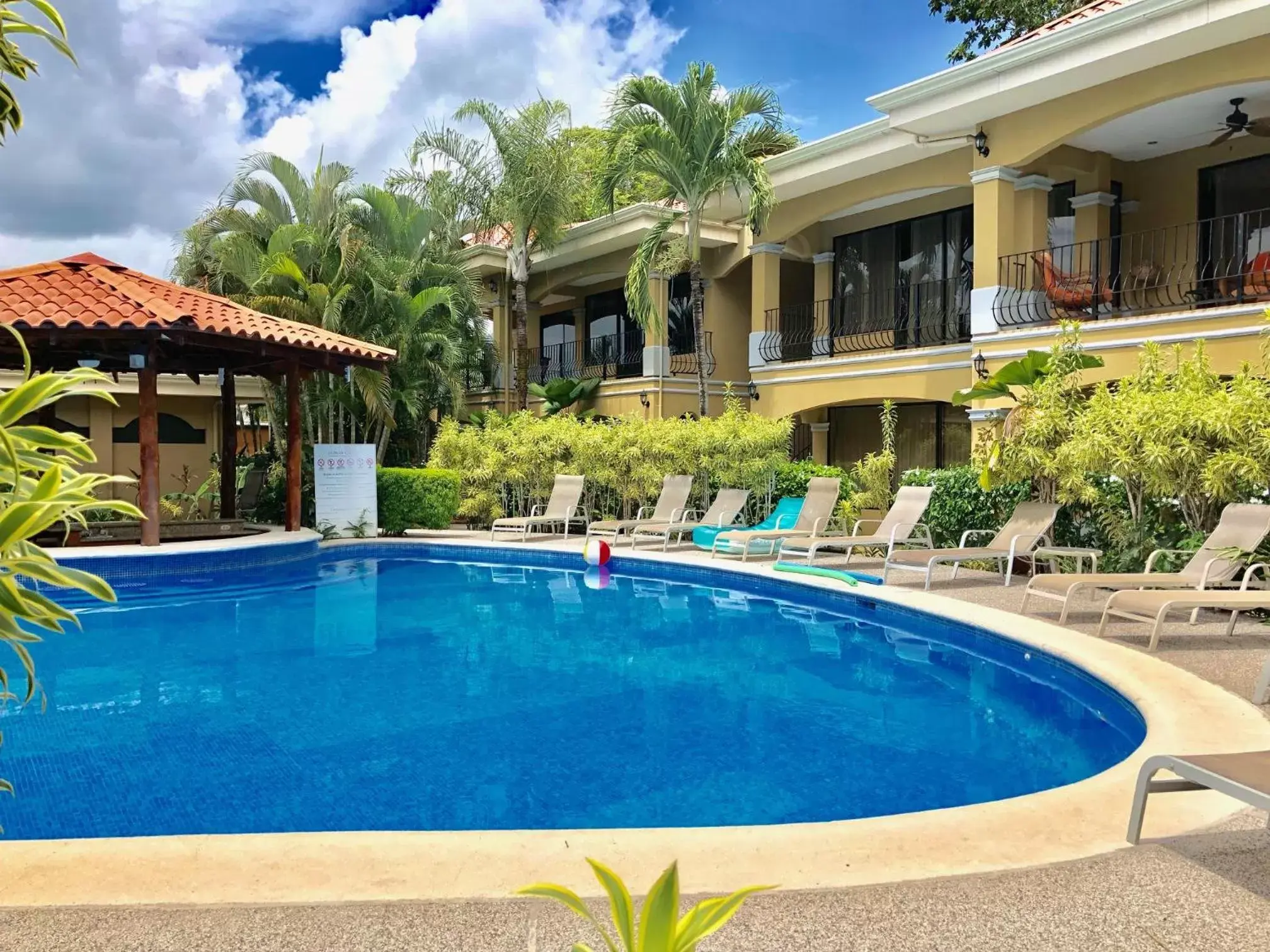 Swimming Pool in Monte Carlo Luxury Condominiums