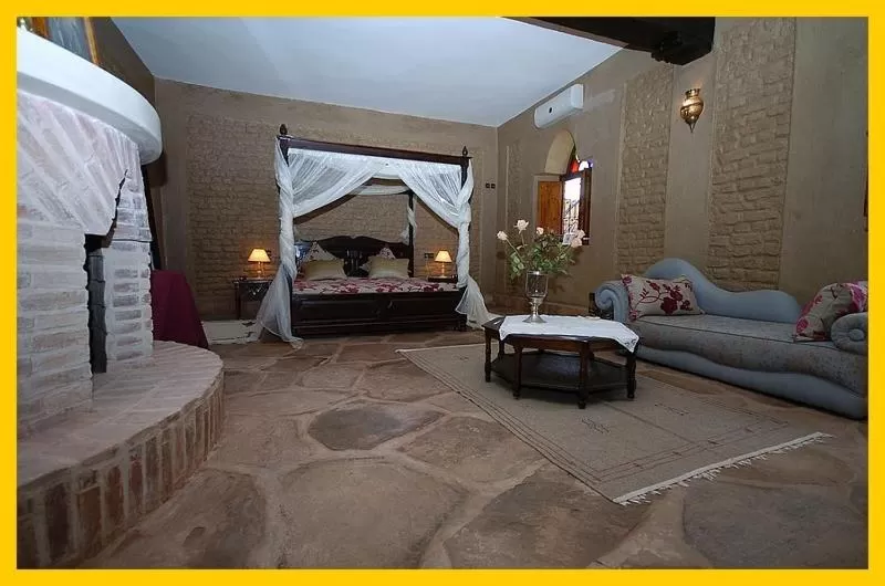 Photo of the whole room in La Rose Du Desert