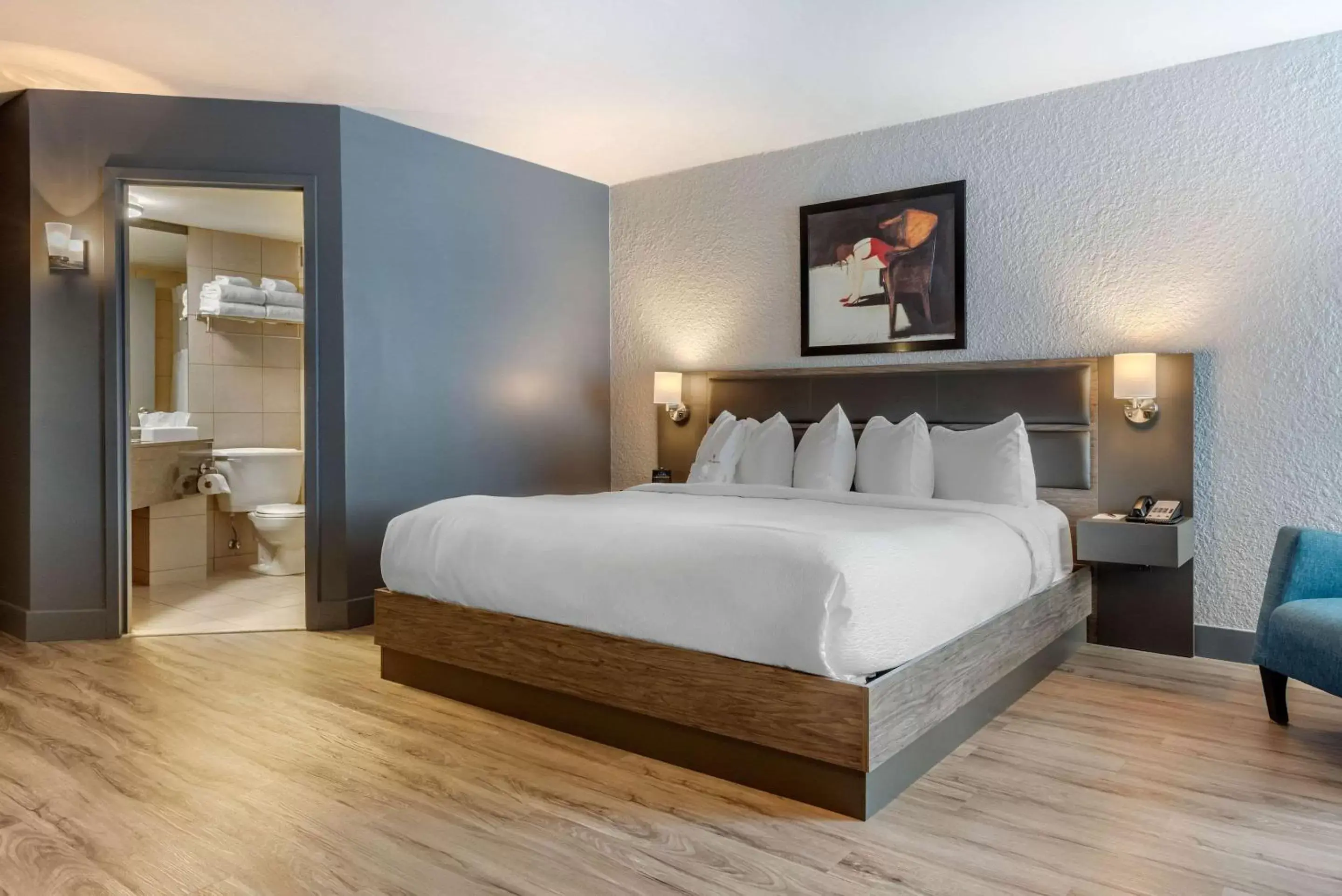 Photo of the whole room, Bed in Hotel Quartier, Ascend Hotel Collection