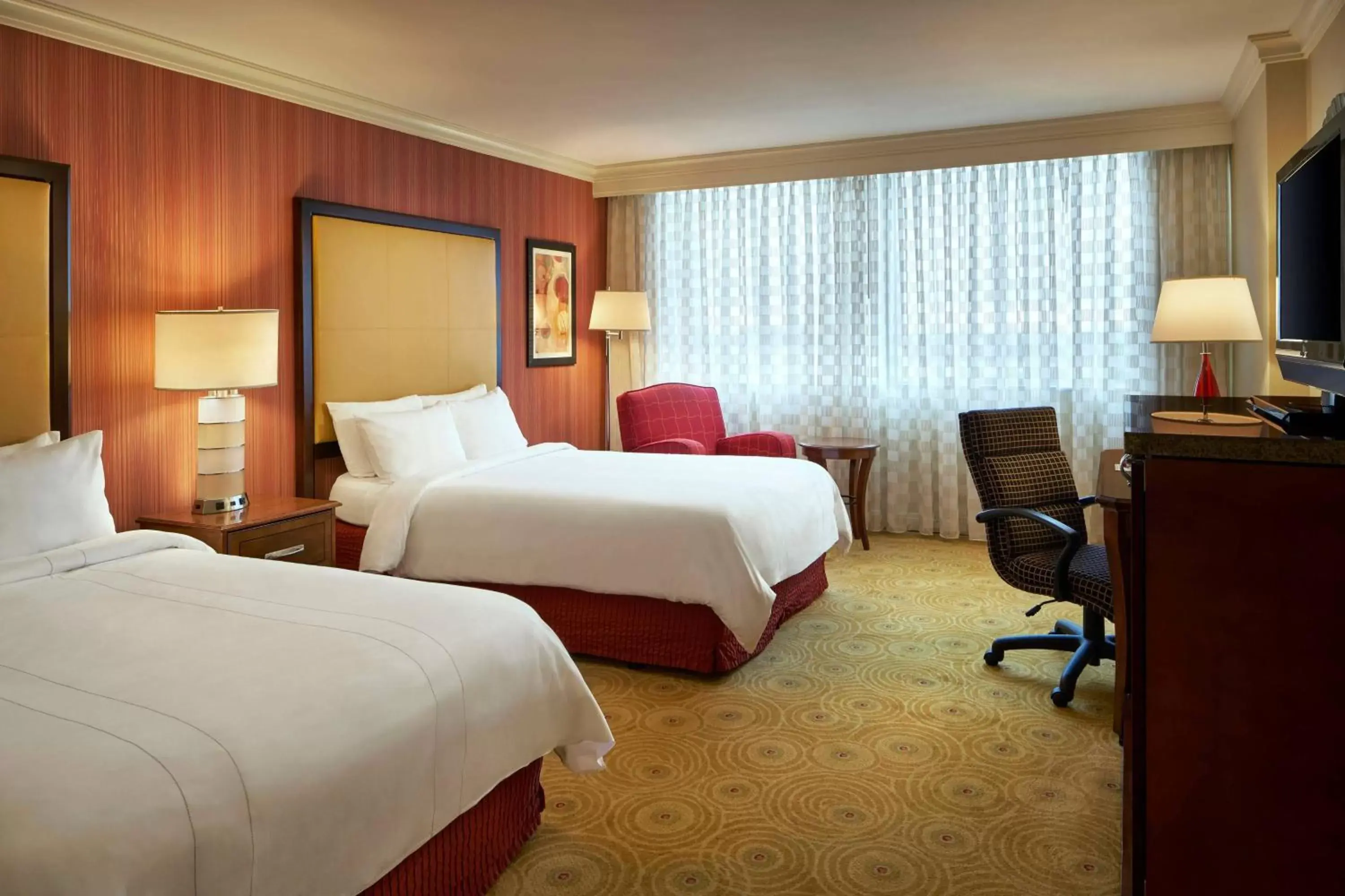 Photo of the whole room, Bed in Baltimore Marriott Inner Harbor at Camden Yards