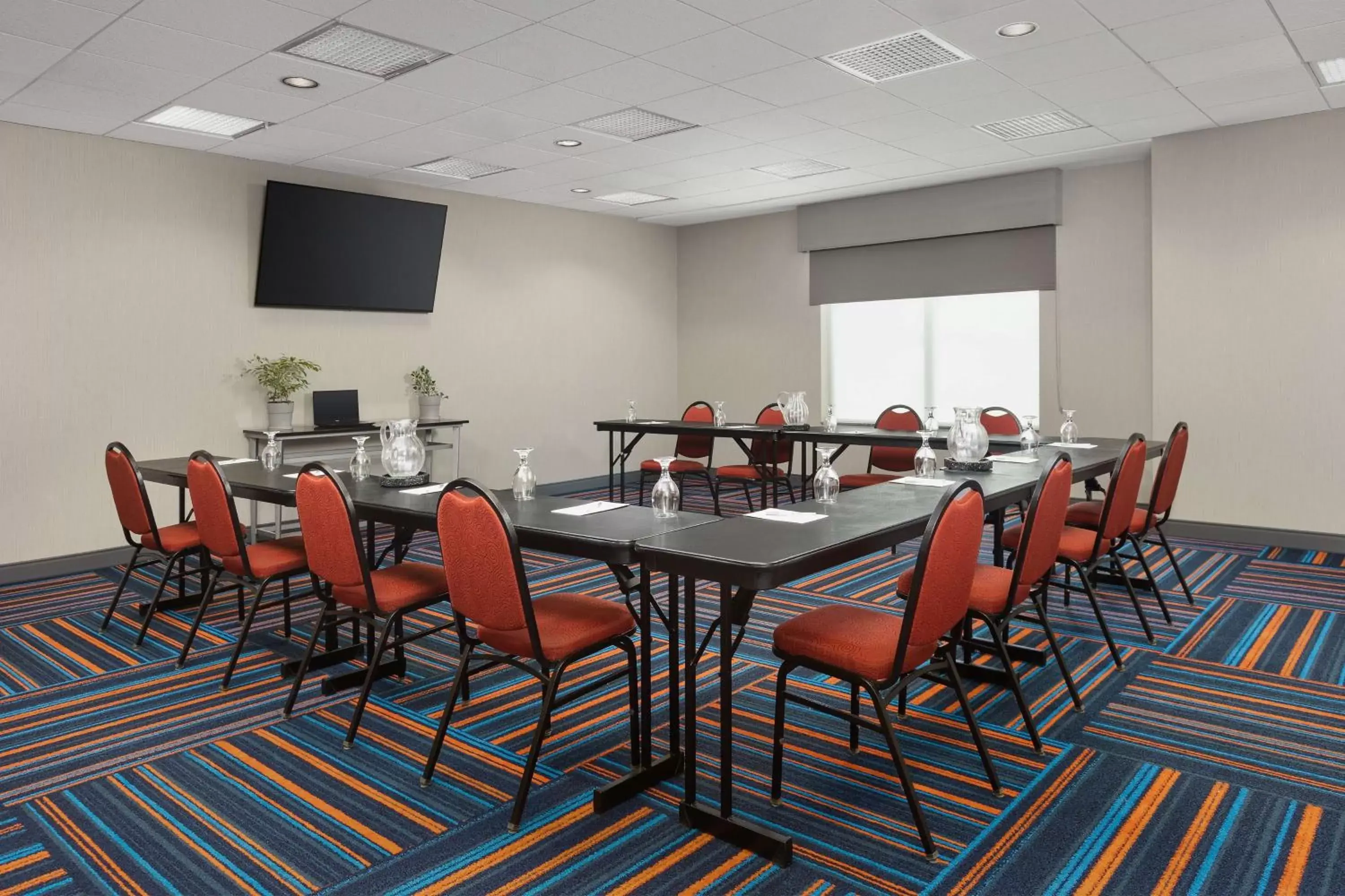 Meeting/conference room in Hampton Inn Augusta