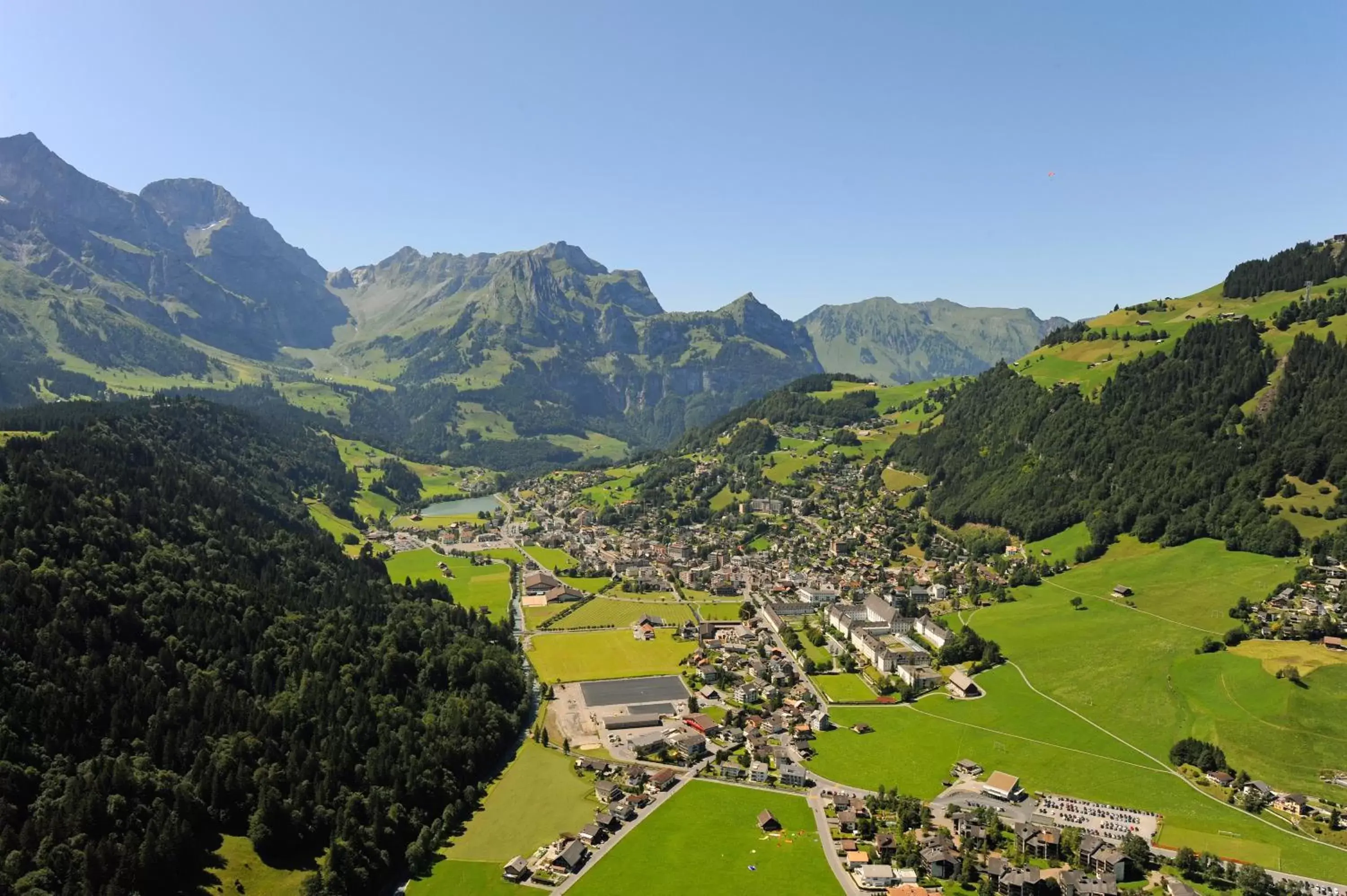 Nearby landmark, Bird's-eye View in Hotel Schweizerhof