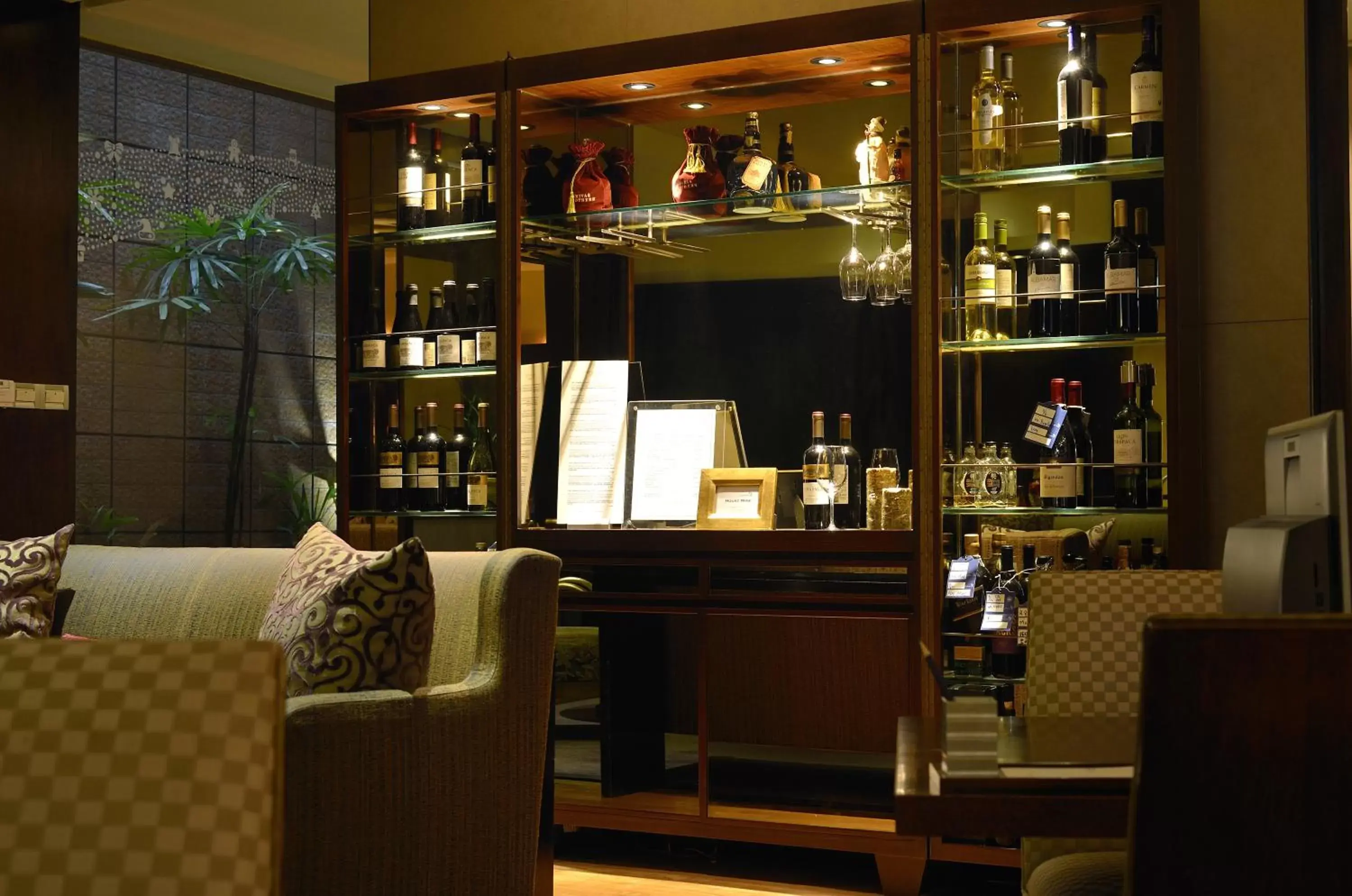 Lounge or bar in Les Suites Taipei - Da An Lounge or bar in Les Suites Taipei - Da An
