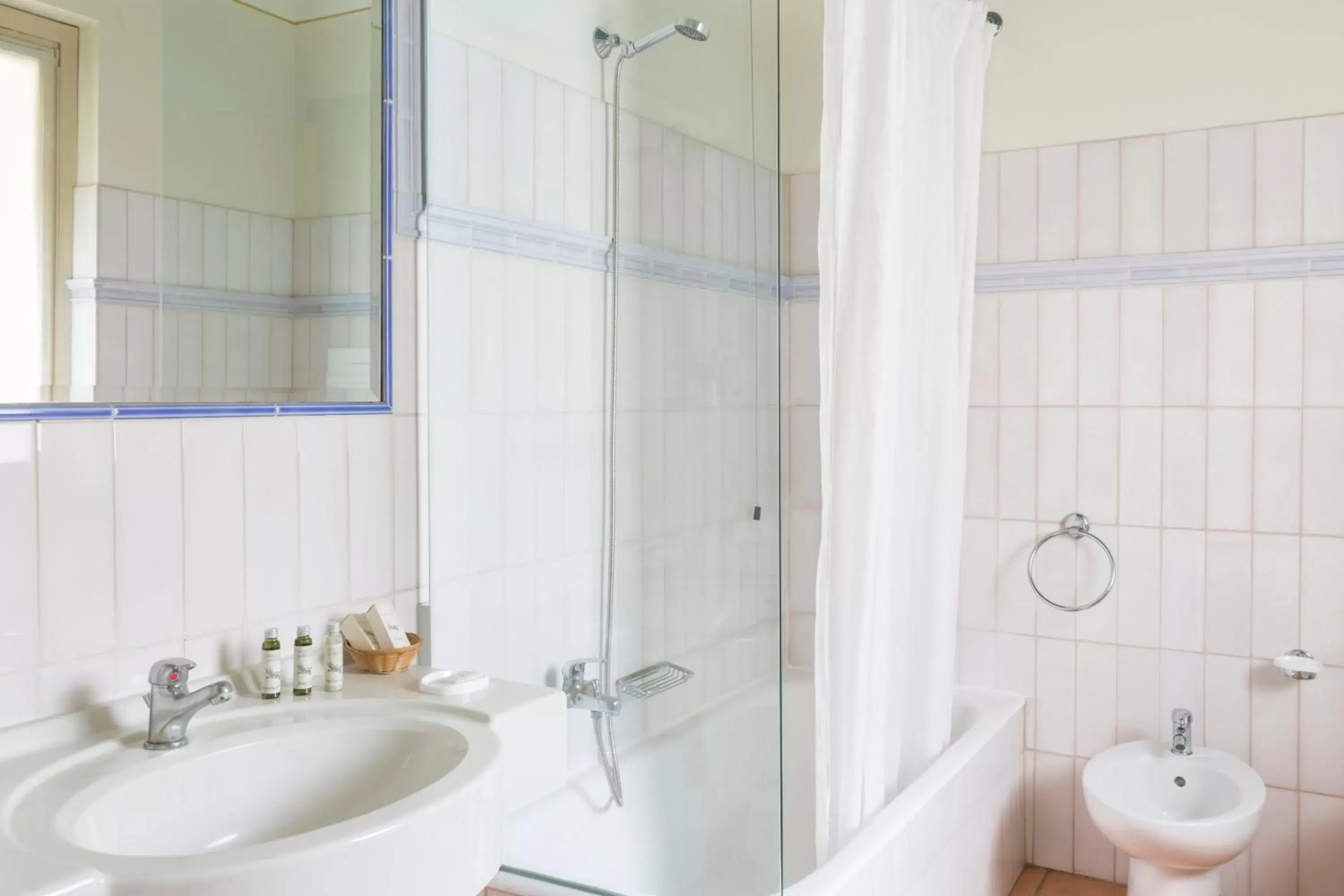 Bathroom in Hotel Ponte di Rialto