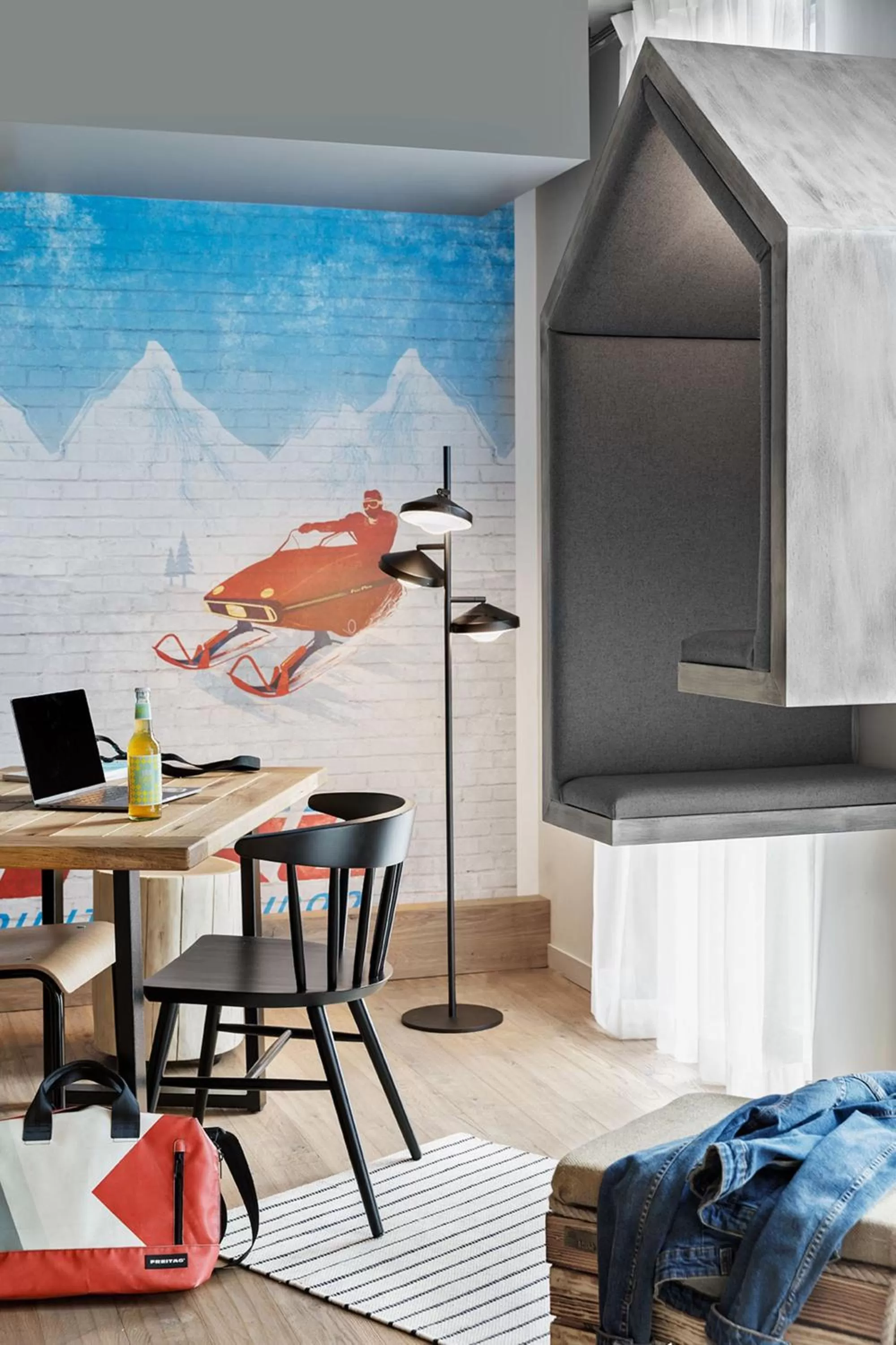 Seating area in Stay KooooK Bern Wankdorf - Online Check In