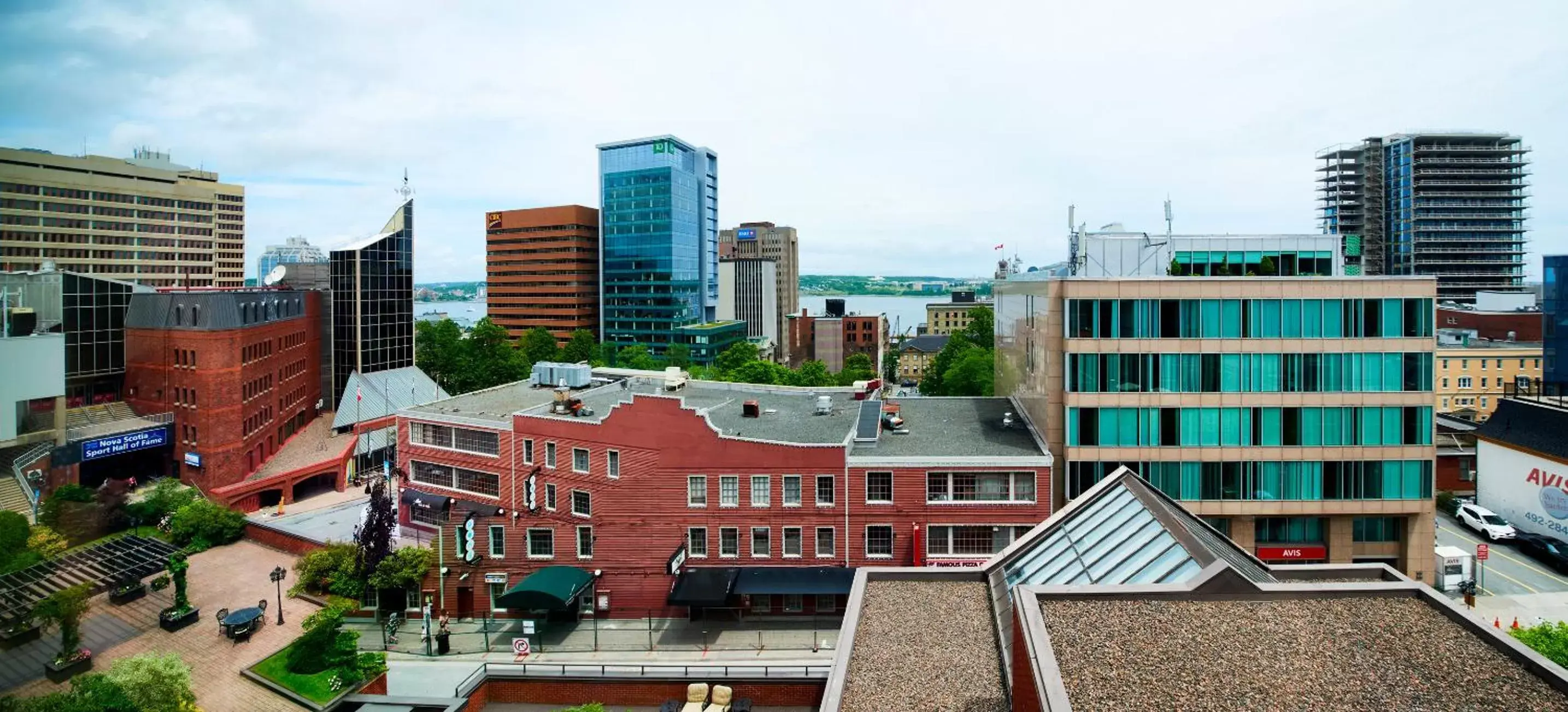 City view in The Prince George Hotel