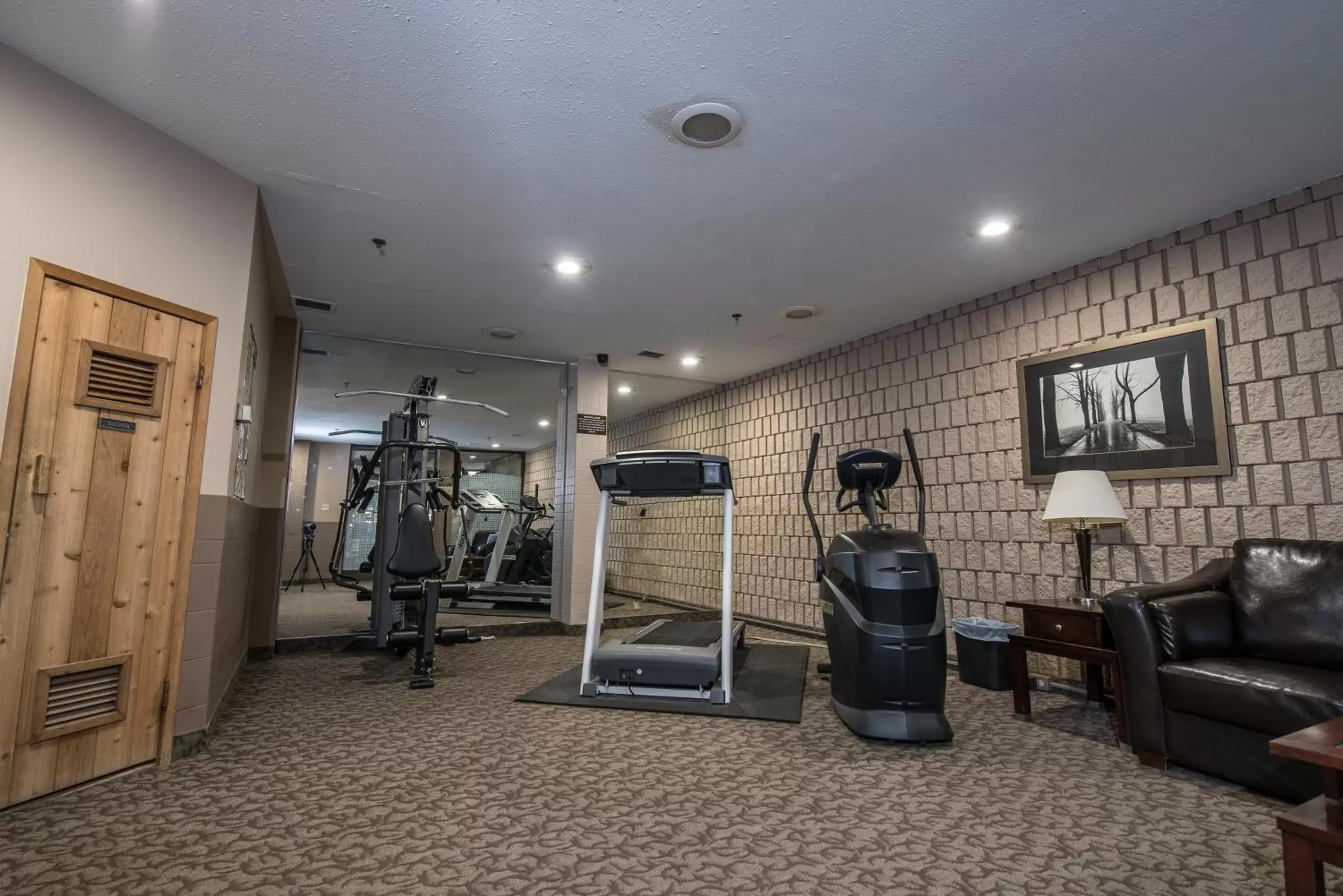 Fitness centre/facilities in Argyll Plaza Hotel Fitness centre/facilities in Argyll Plaza Hotel