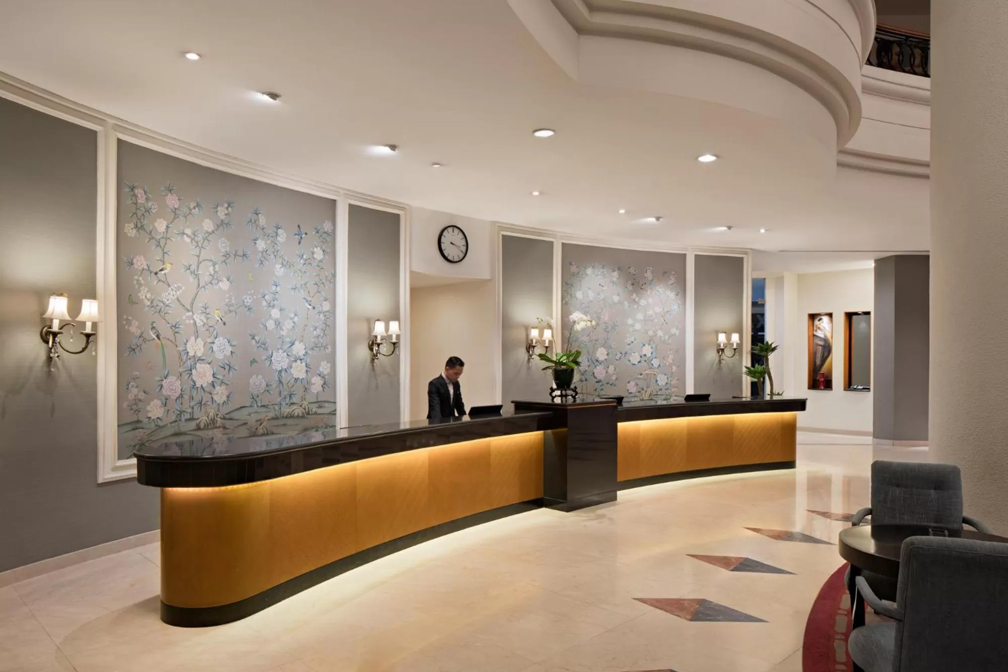 Lobby or reception in Aryaduta Manado