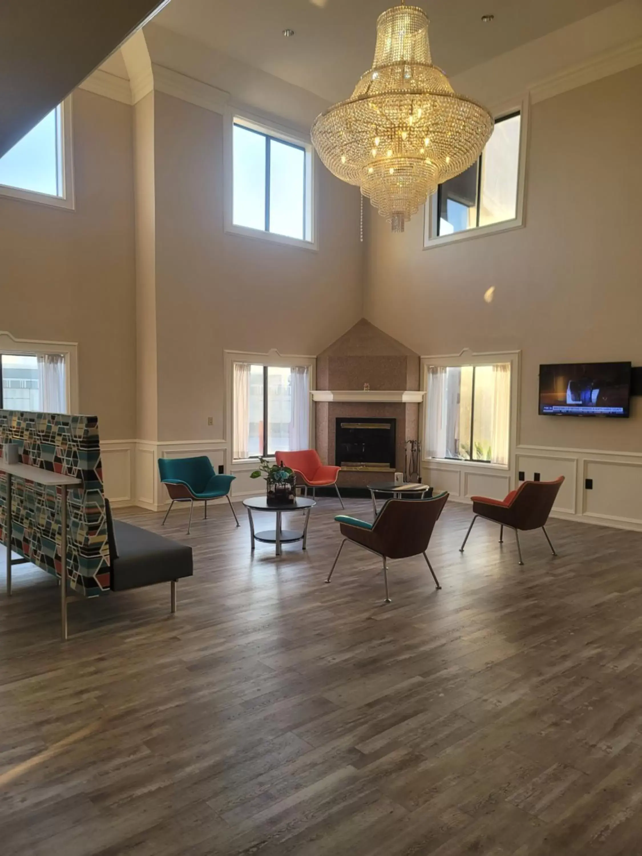 Lobby or reception, Seating Area in Baymont by Wyndham Houston Brookhollow