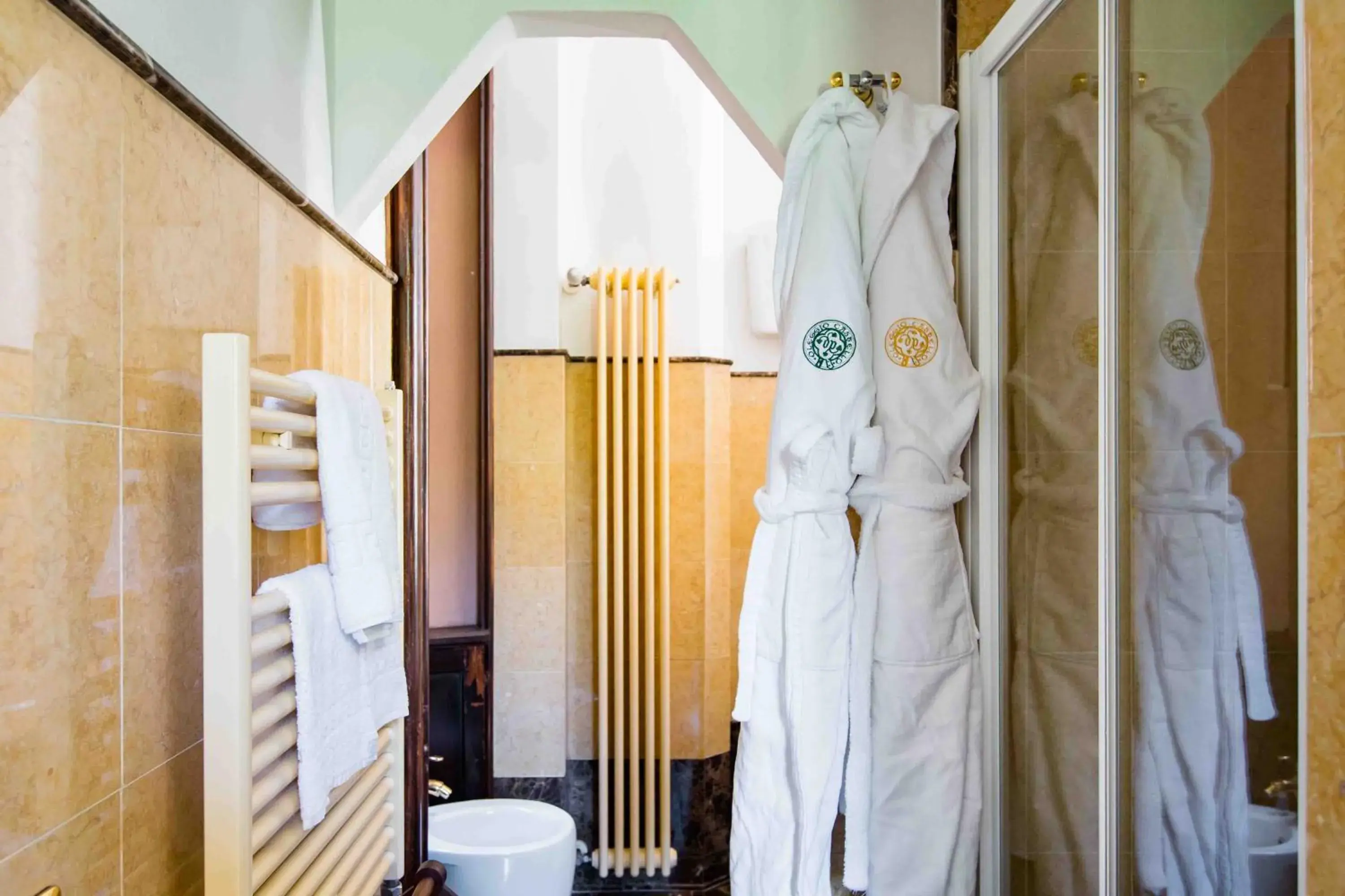 Bathroom in Castello Dal Pozzo Hotel