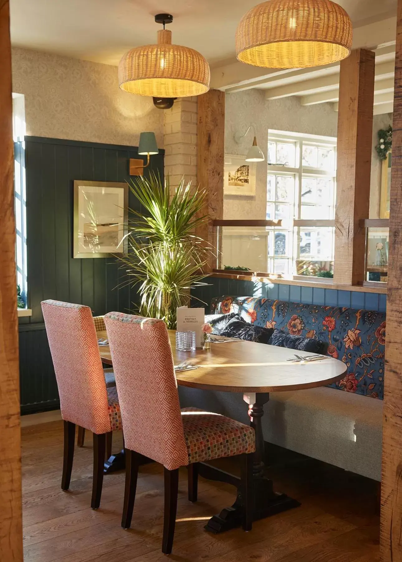 Restaurant/Places to Eat in Castle Hotel by Chef & Brewer Collection