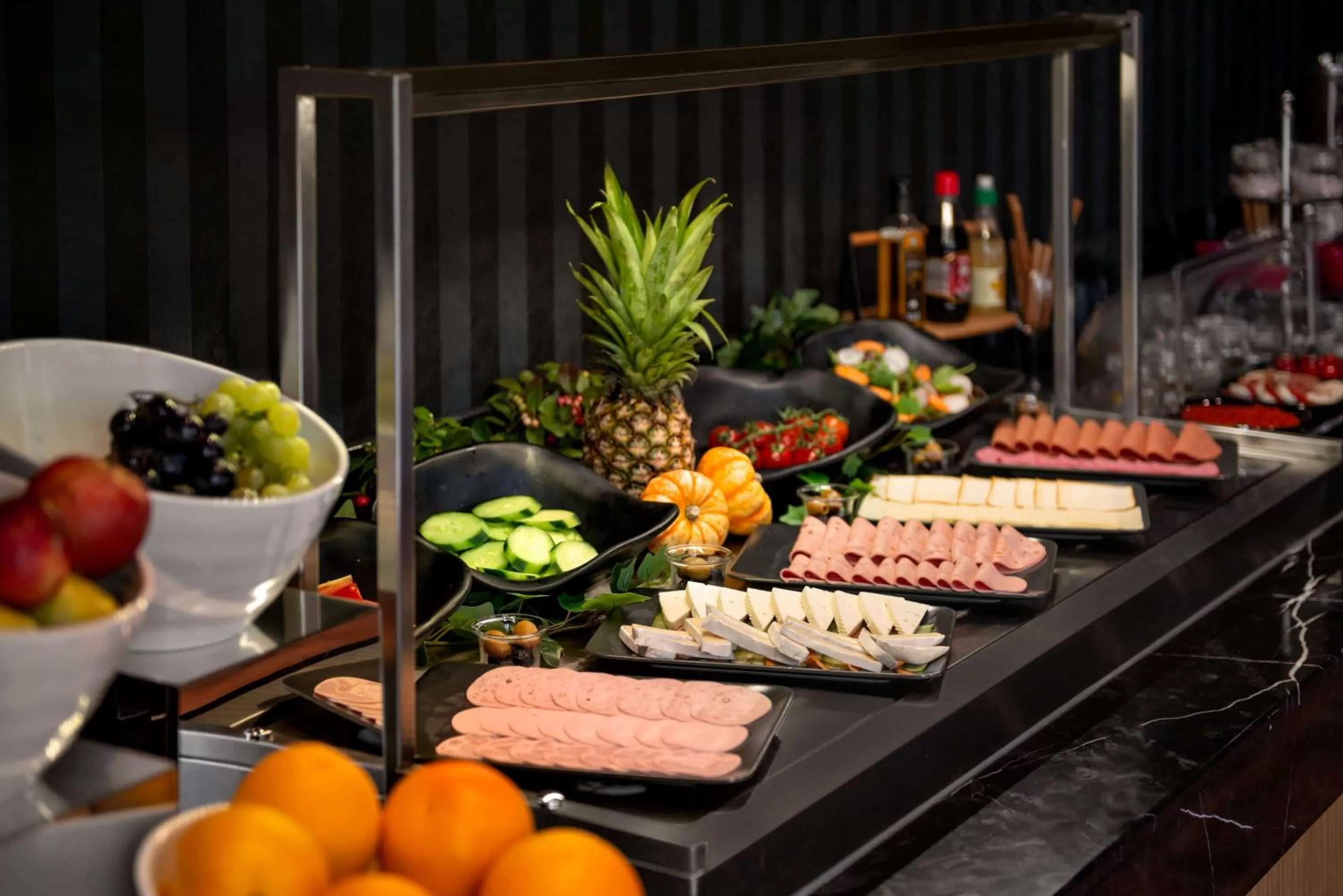 Restaurant/places to eat in Ramada by Wyndham Budapest City Center