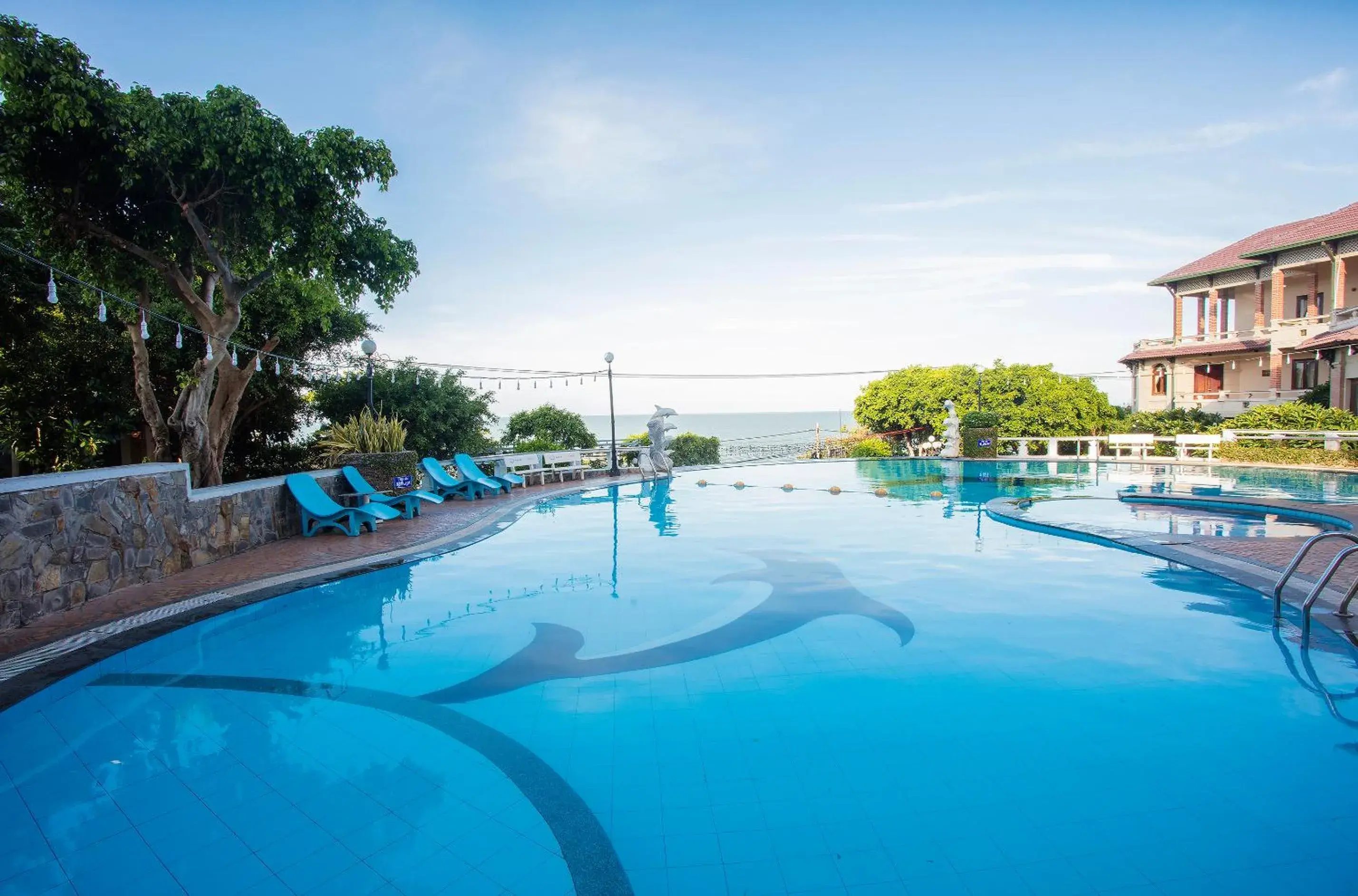 Swimming Pool in Beachfront Hotel