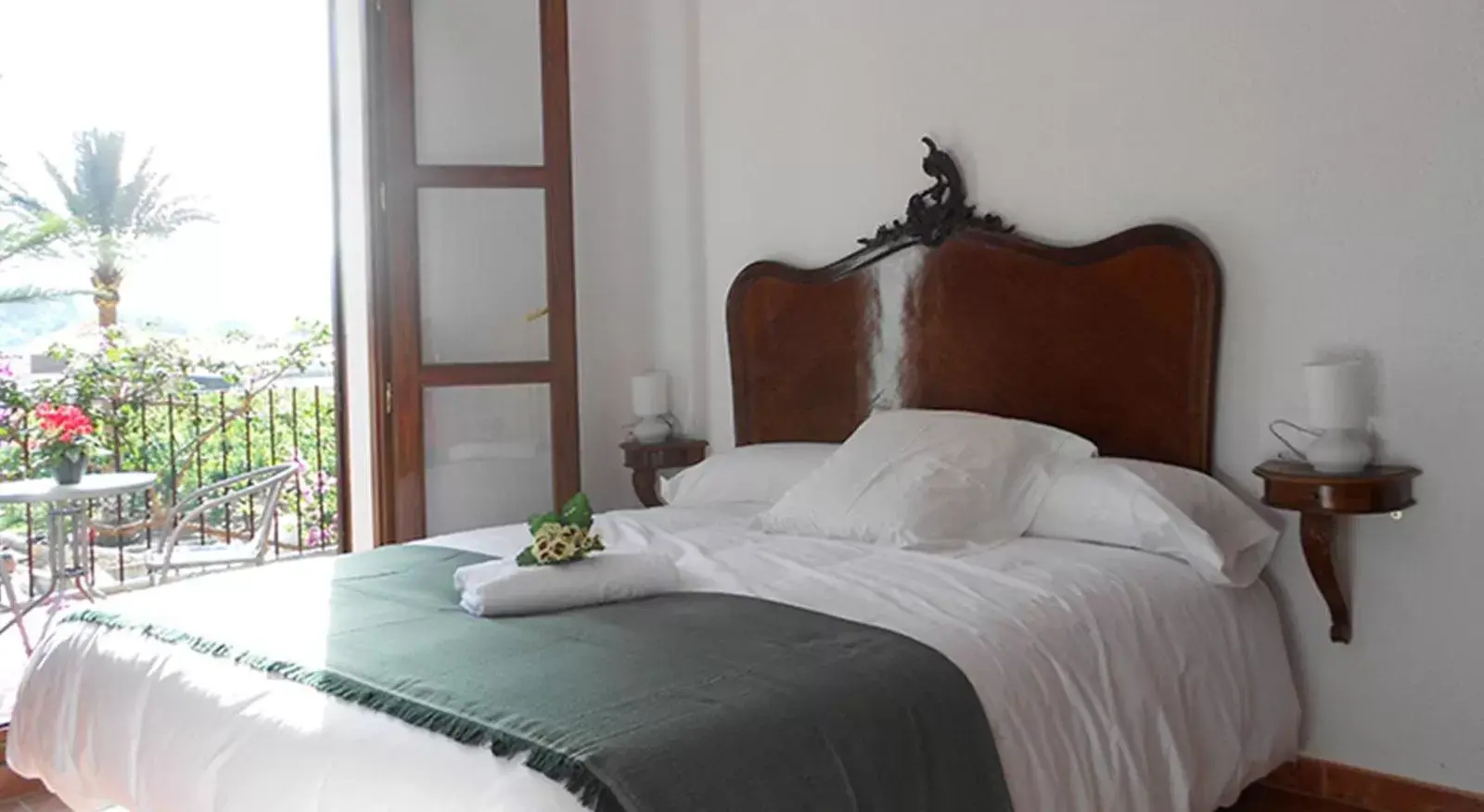 Double Room with Terrace - single occupancy in El Sequer Casa Rural Double Room with Terrace - single occupancy in El Sequer Casa Rural