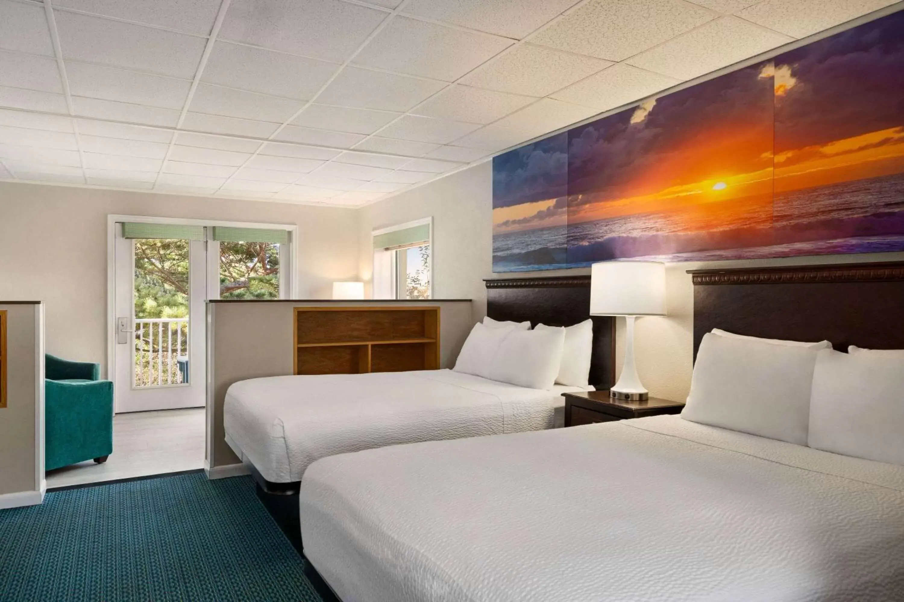 Bed in Days Inn by Wyndham Ocean City Oceanfront