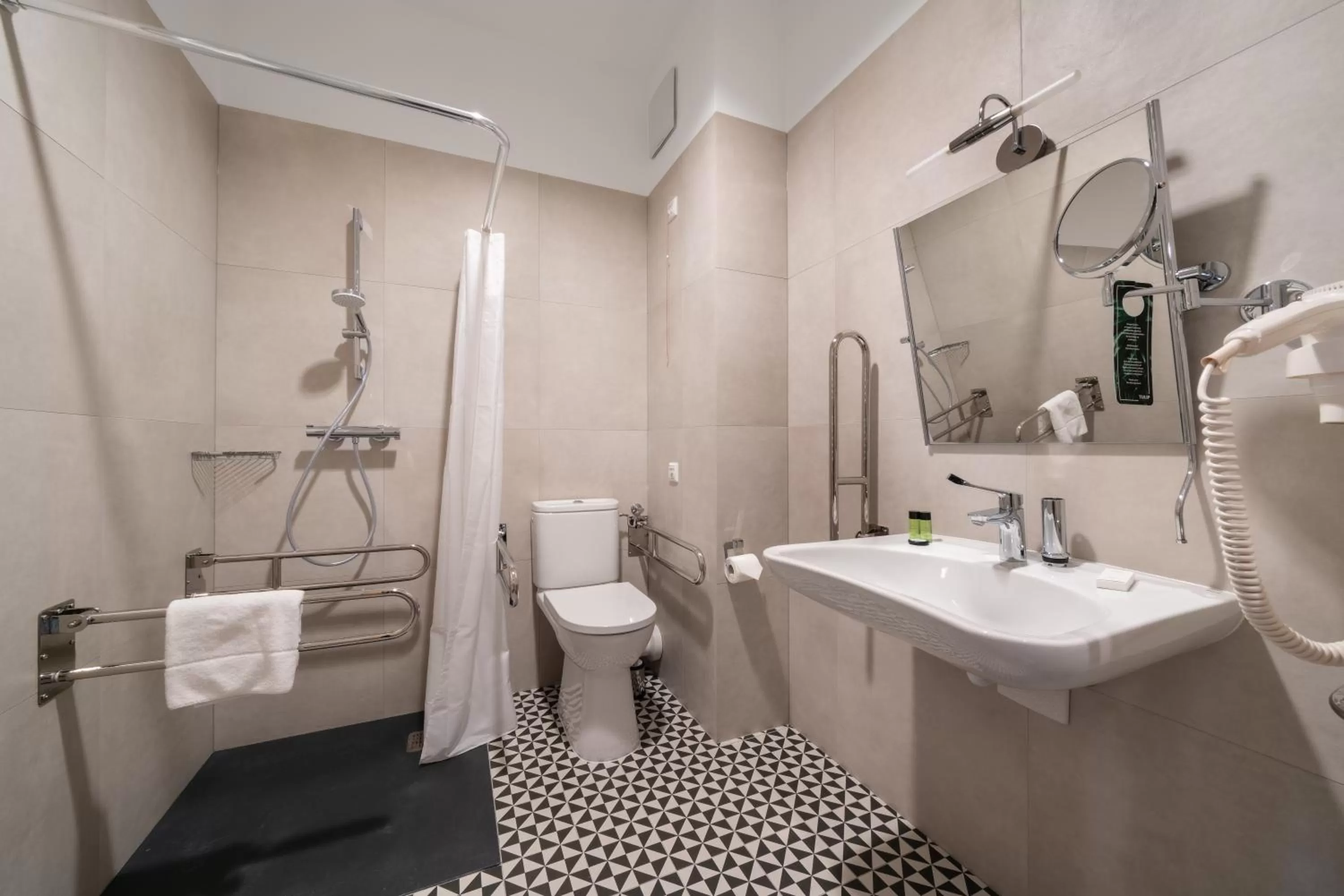 Bathroom in Hotel Tulip Residences Warsaw Targowa