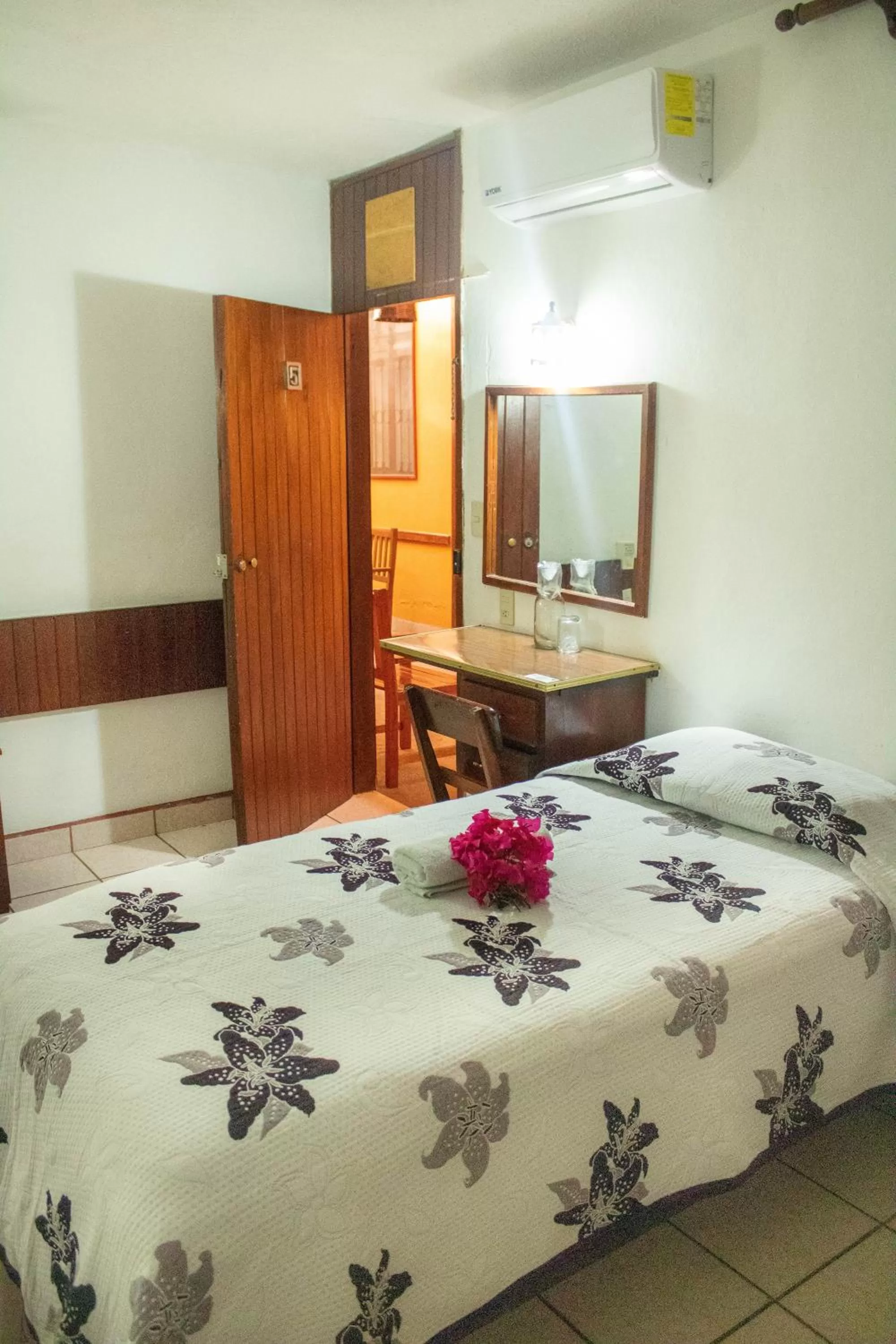 Bed in Hotel San Juan