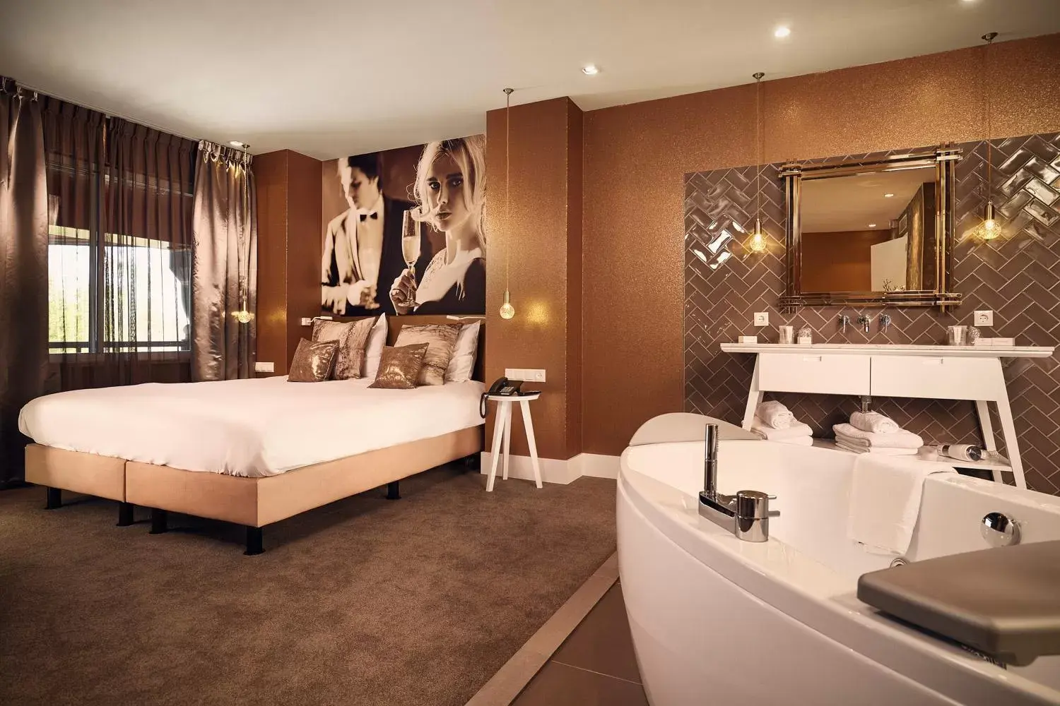 Bed, Bathroom in Van der Valk Hotel Breukelen