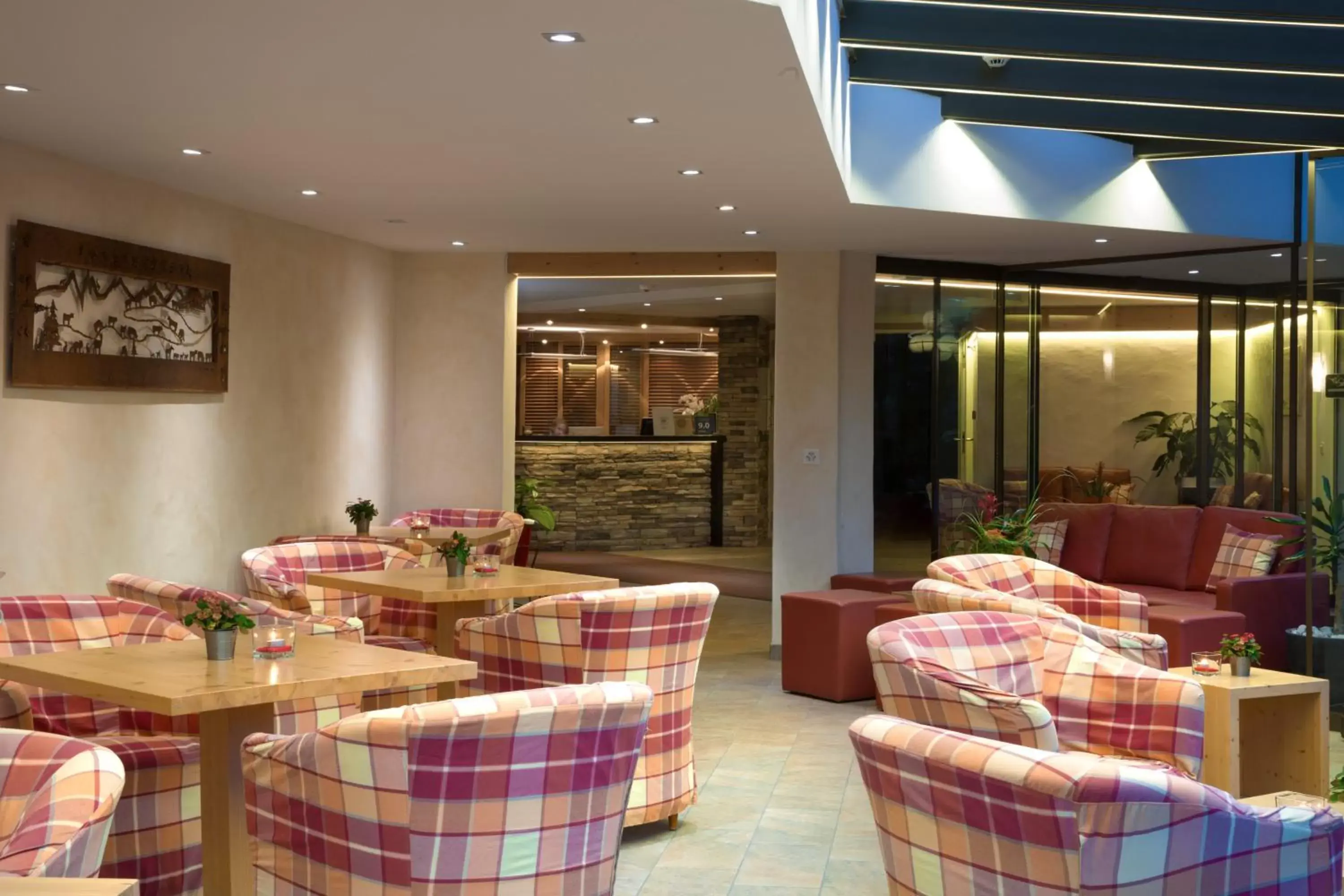 Lounge or bar, Restaurant/Places to Eat in Aparthotel Helvetia