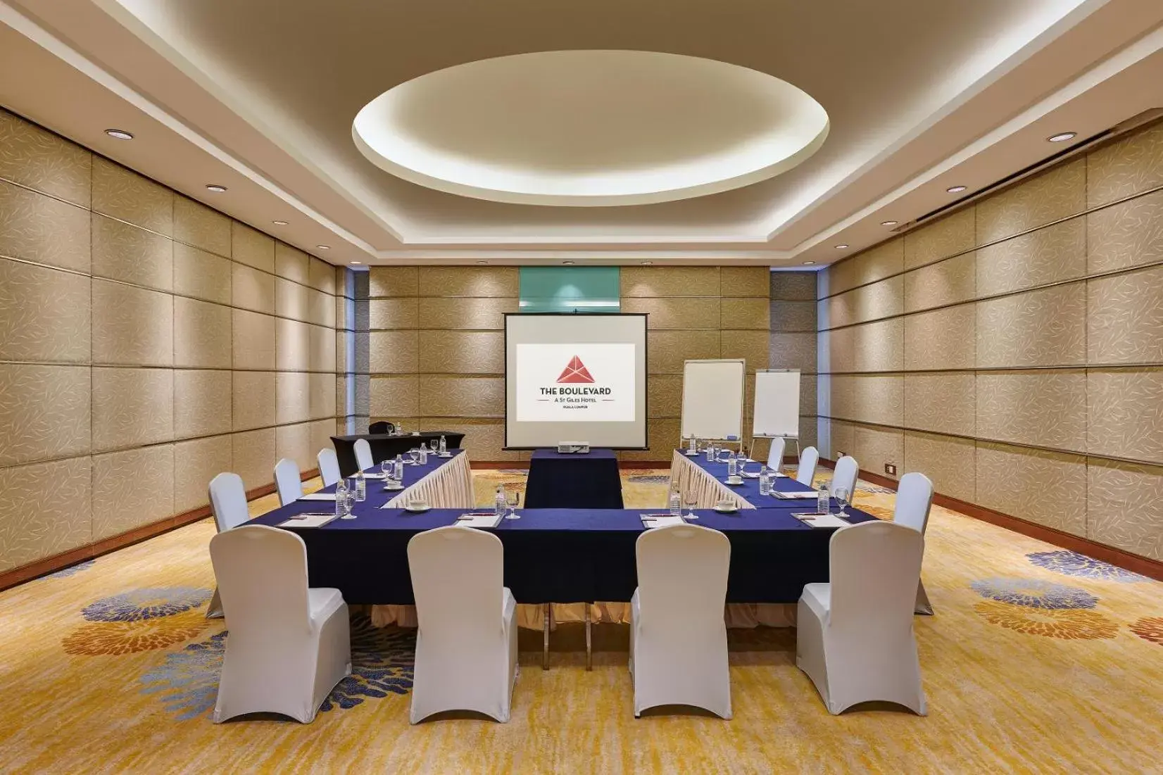 Meeting/conference room in St Giles Boulevard