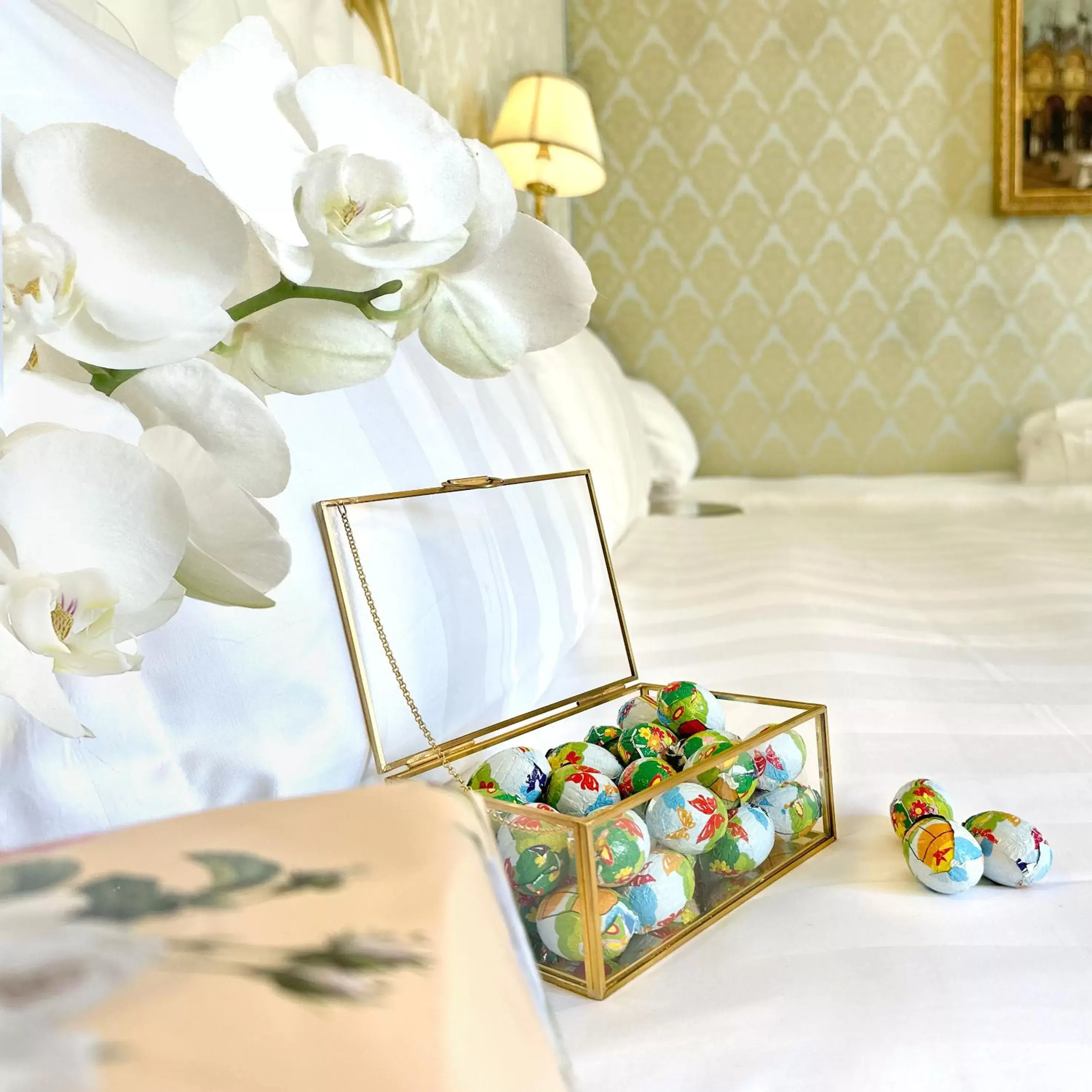 room service, Bed in Hotel Colombina room service, Bed in Hotel Colombina