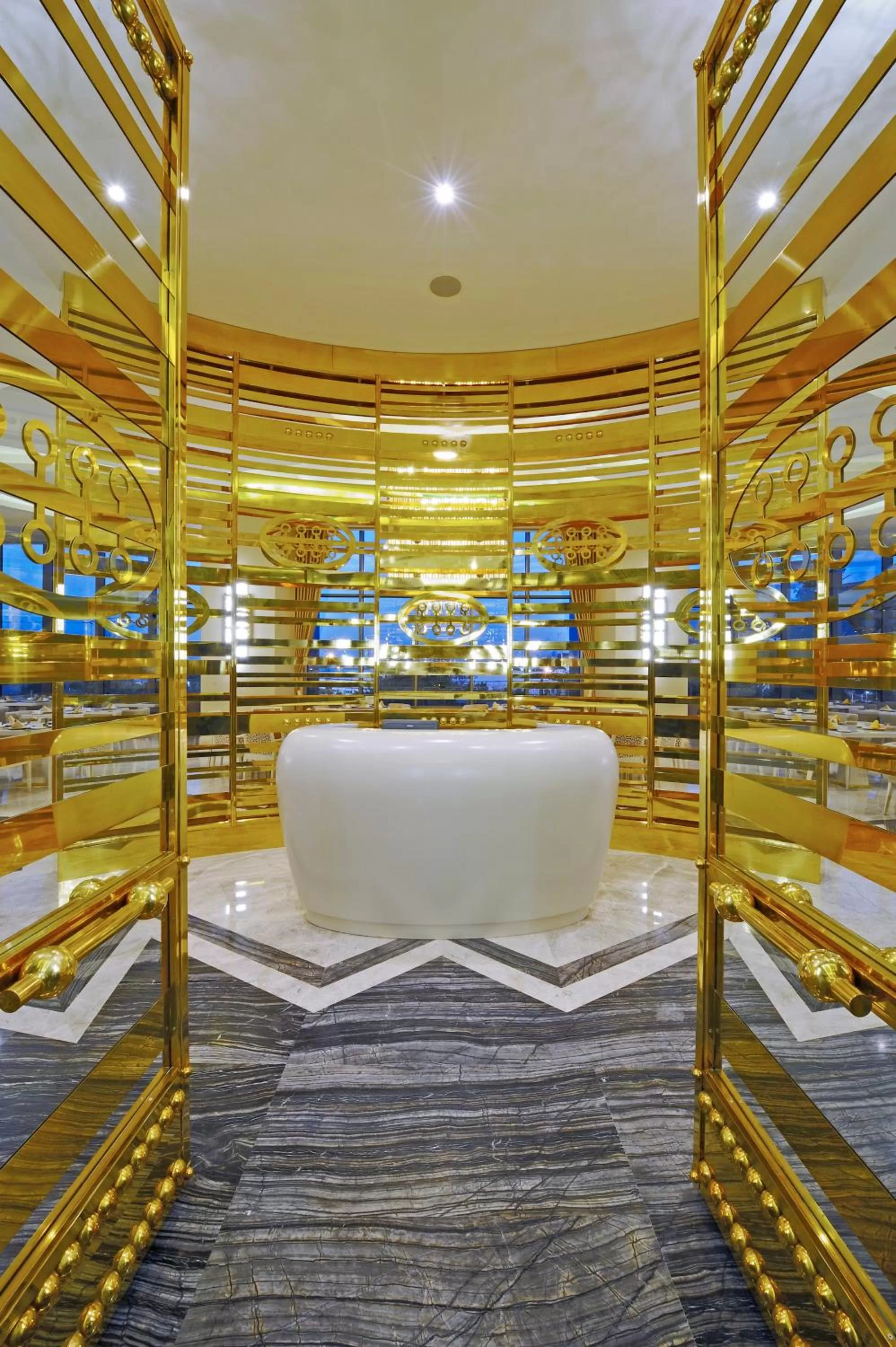 Buffet breakfast, Bed in Crowne Plaza Bursa Convention Center & Thermal Spa by IHG