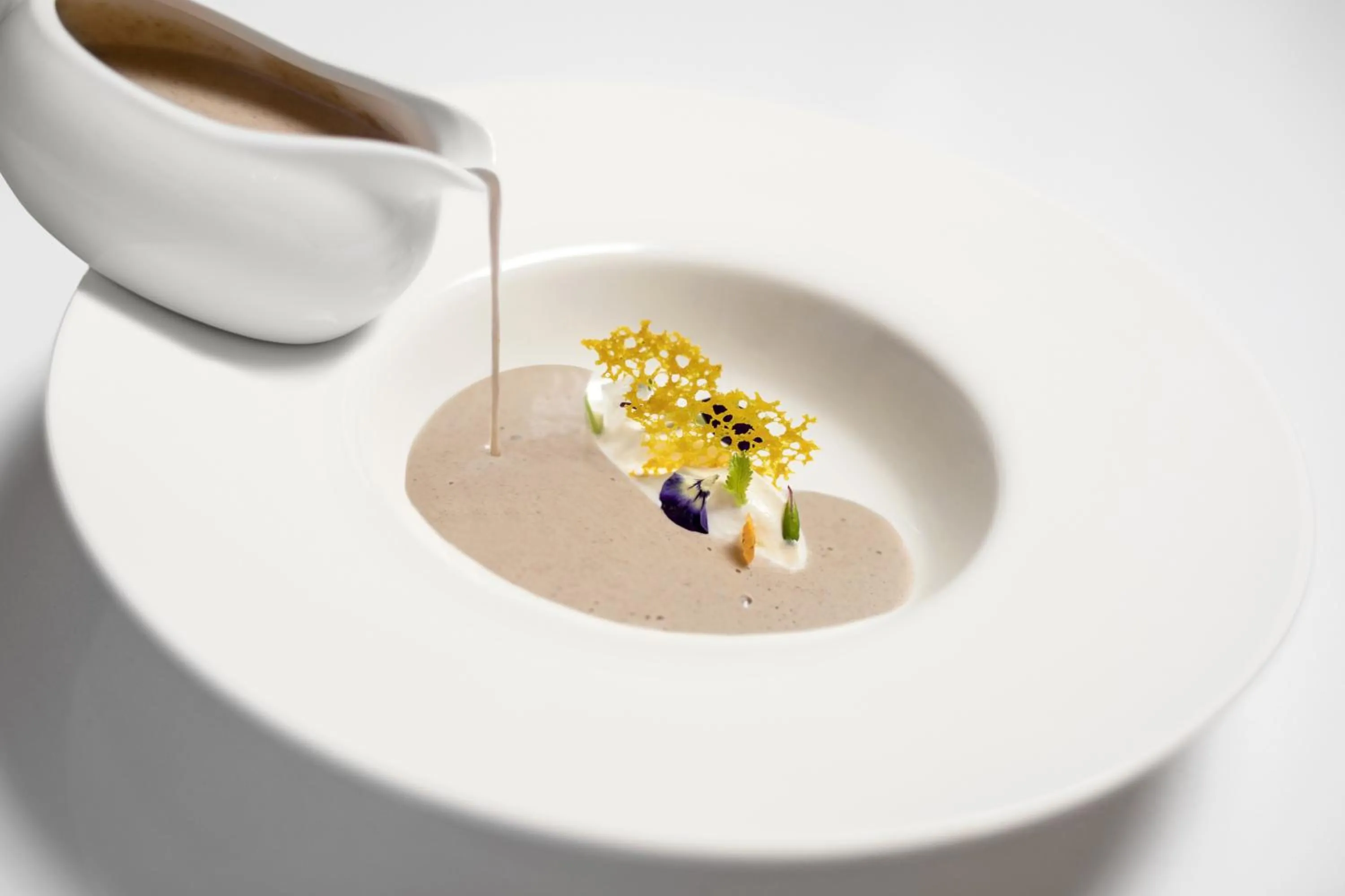 Restaurant/places to eat in Holiday Inn Guiyang City Center by IHG