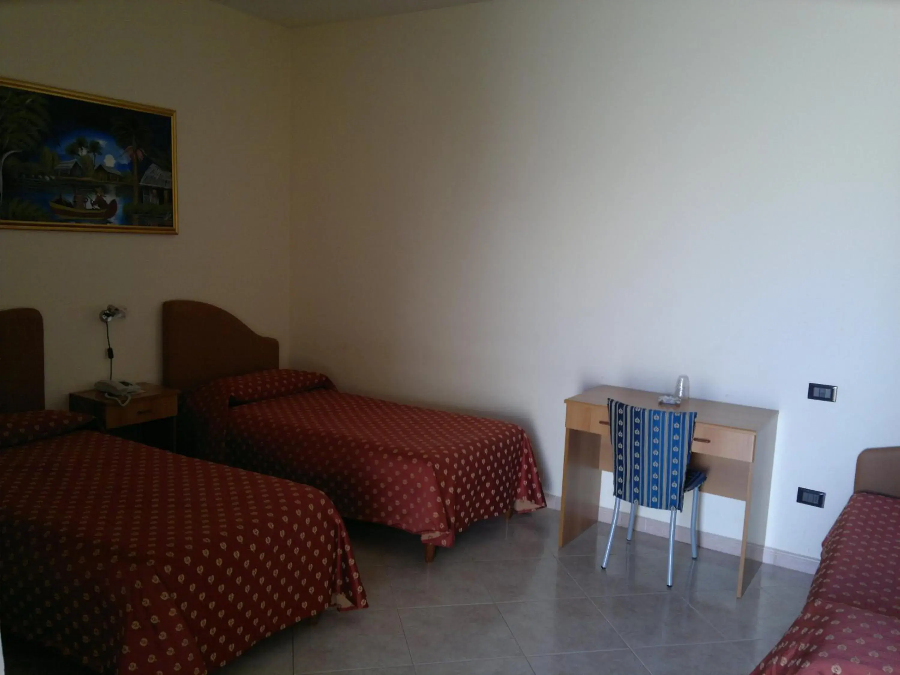 Photo of the whole room in Hotel Genius Photo of the whole room in Hotel Genius