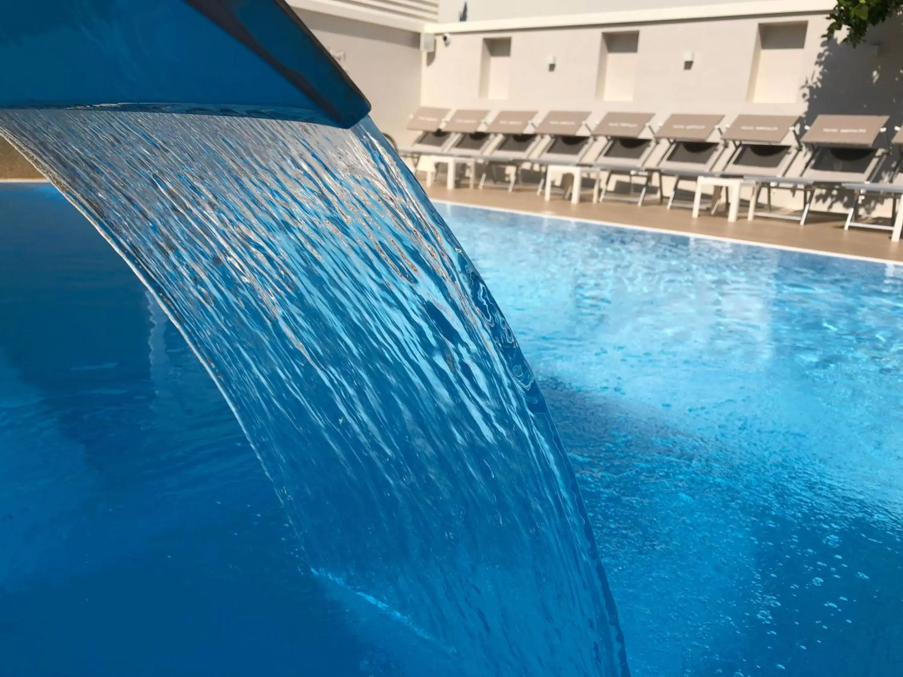 Swimming Pool in Hotel Smeraldo