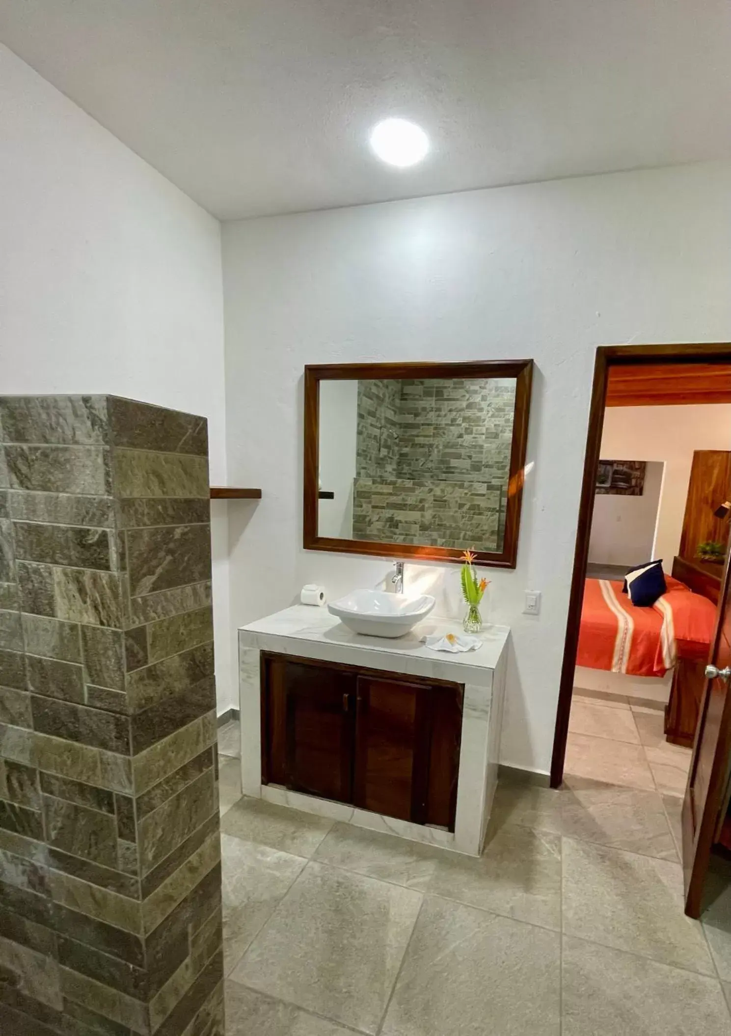 Bathroom in Solez Zihuatanejo